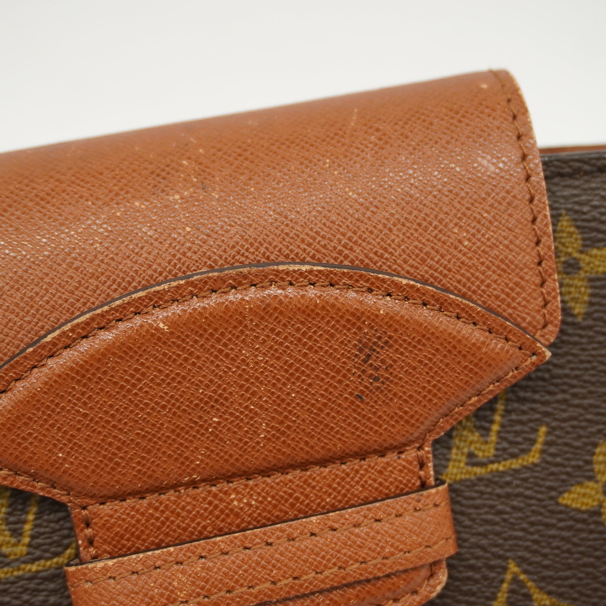 LO-LV bags 3218