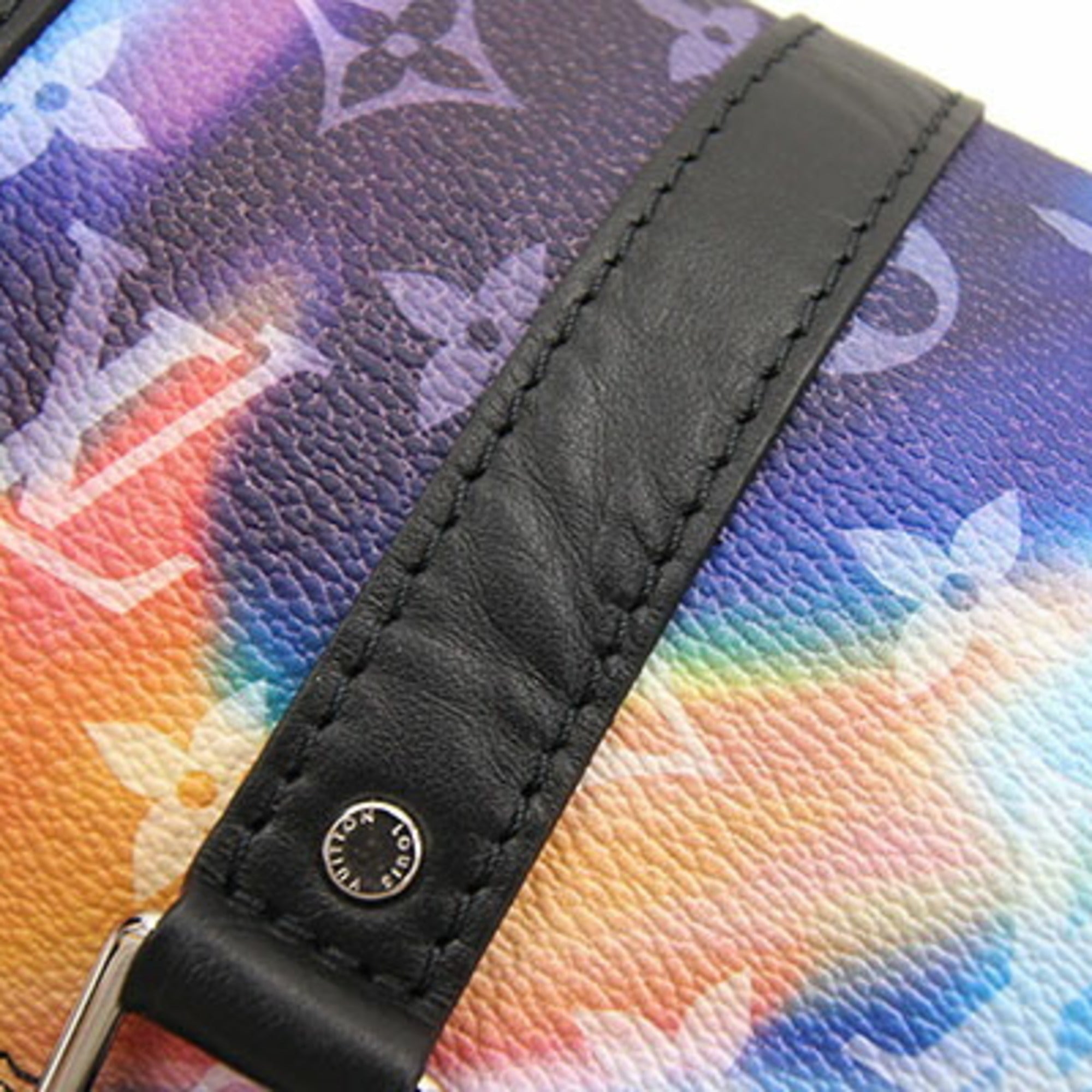 LO-LV bags 6885