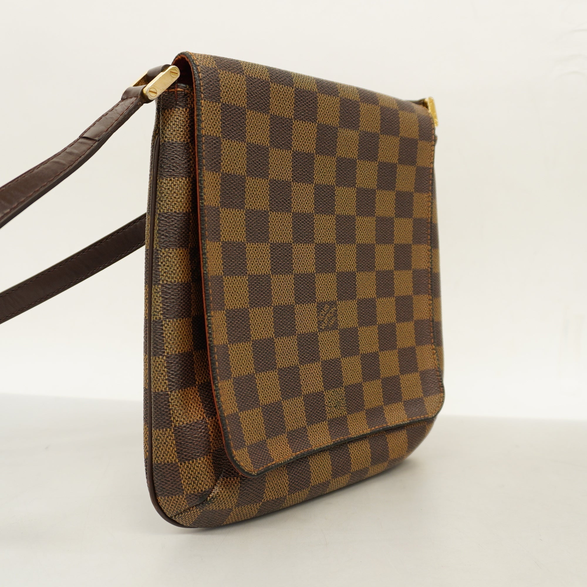 LO-LV bags 3159