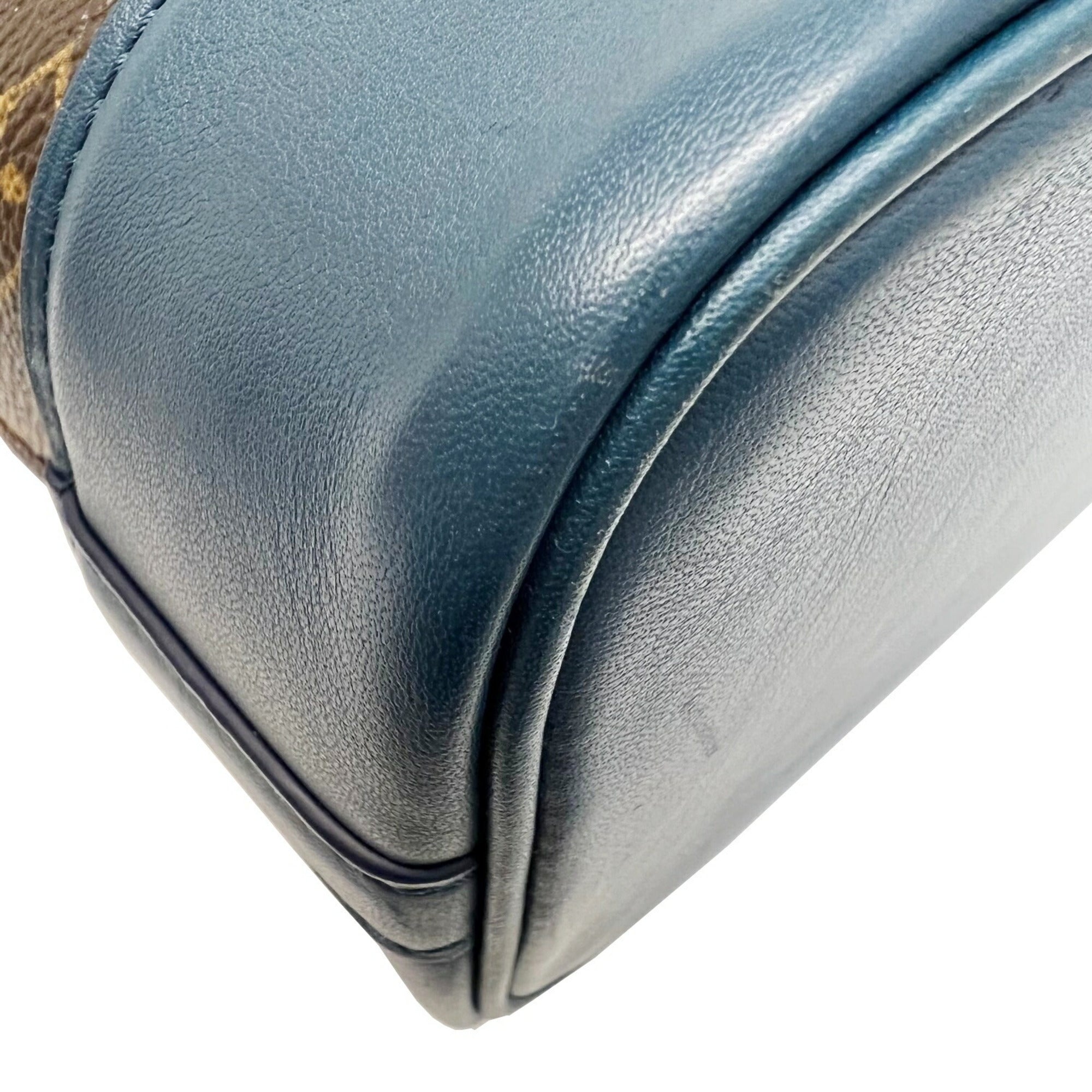 LO-LV bags 6888
