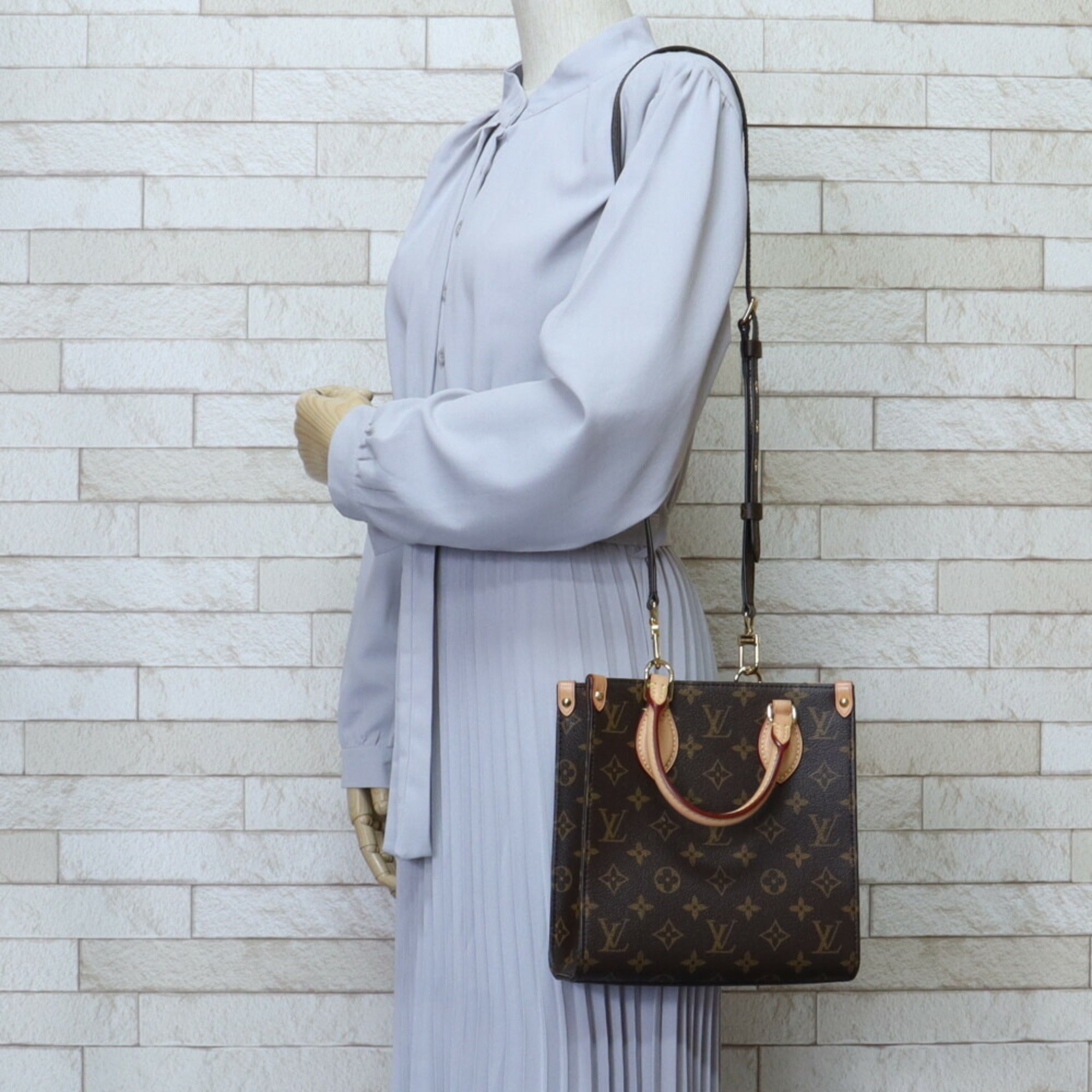 LO-LV bags 3679