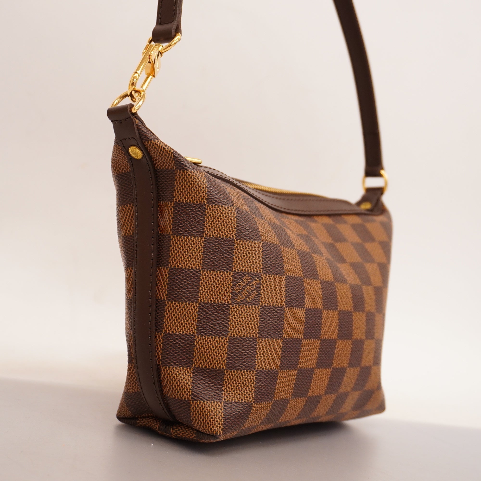 LO-LV bags 3157
