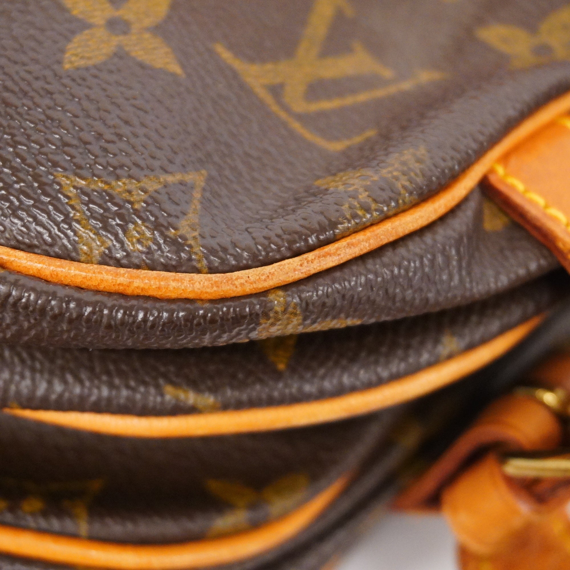 LO-LV bags 3315