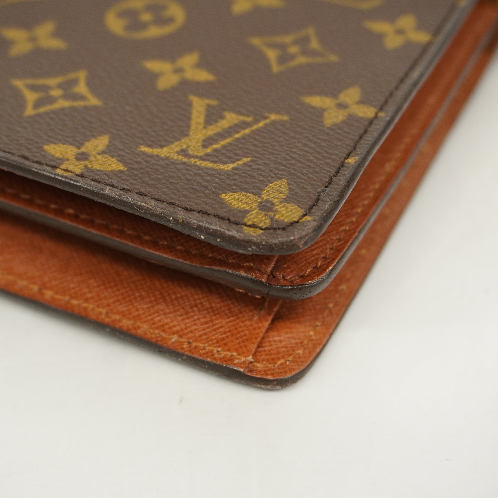 LO-LV bags 3218