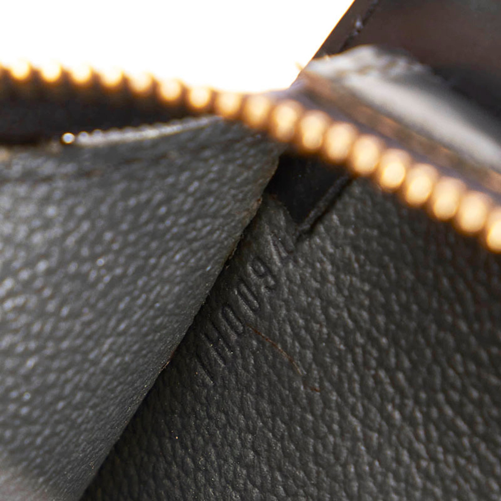 LO-LV bags 7015
