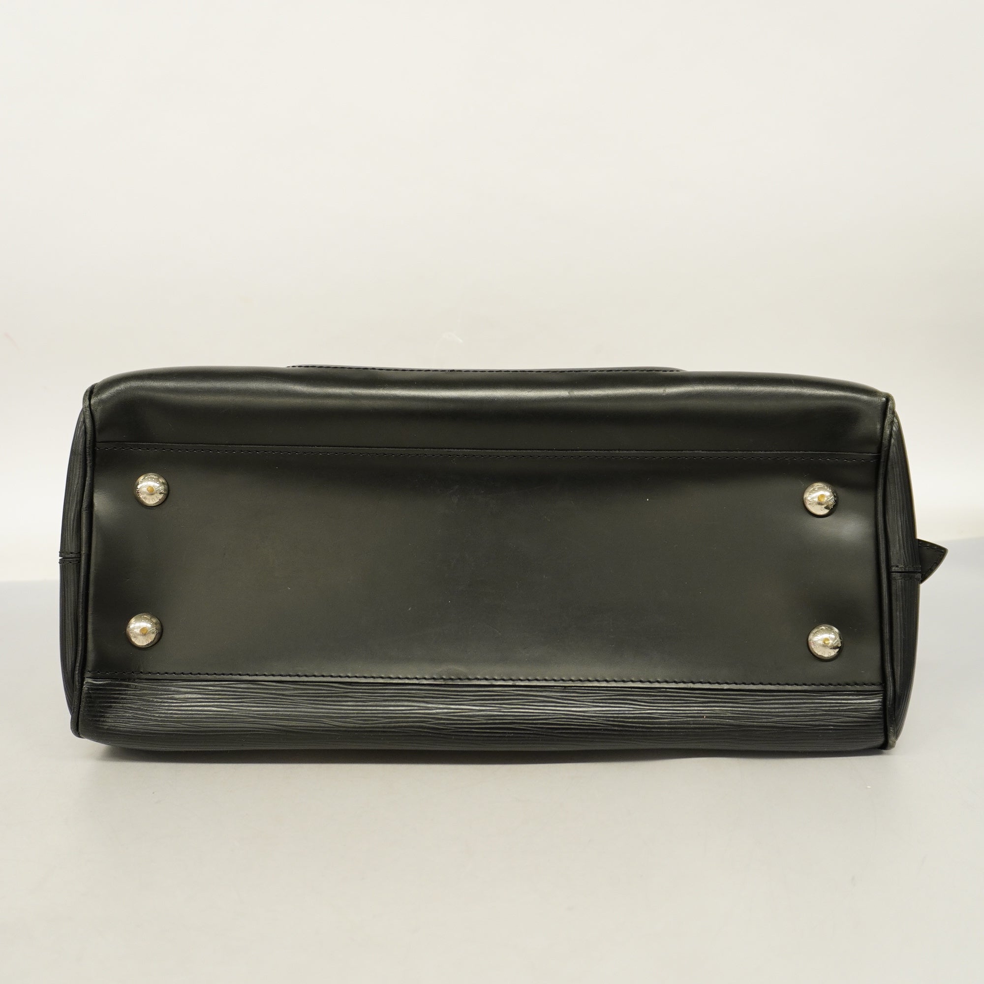 LO-LV bags 3176
