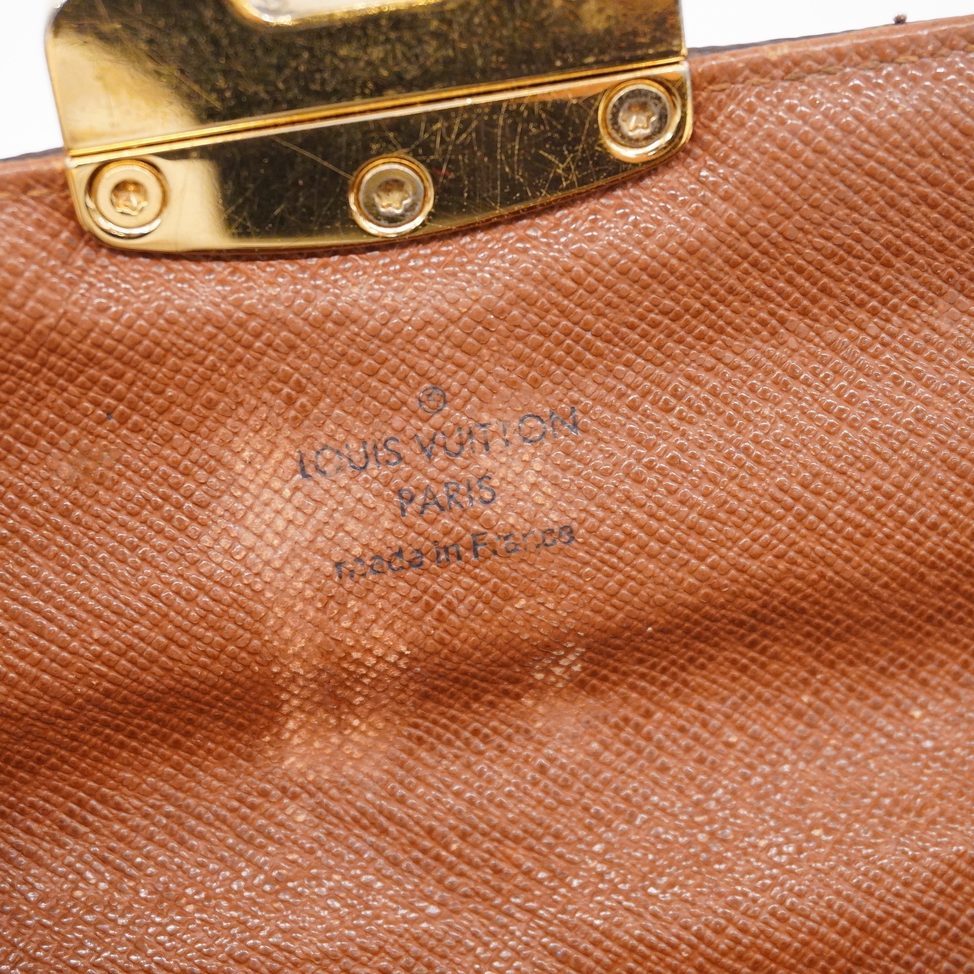 LO-LV bags 3229