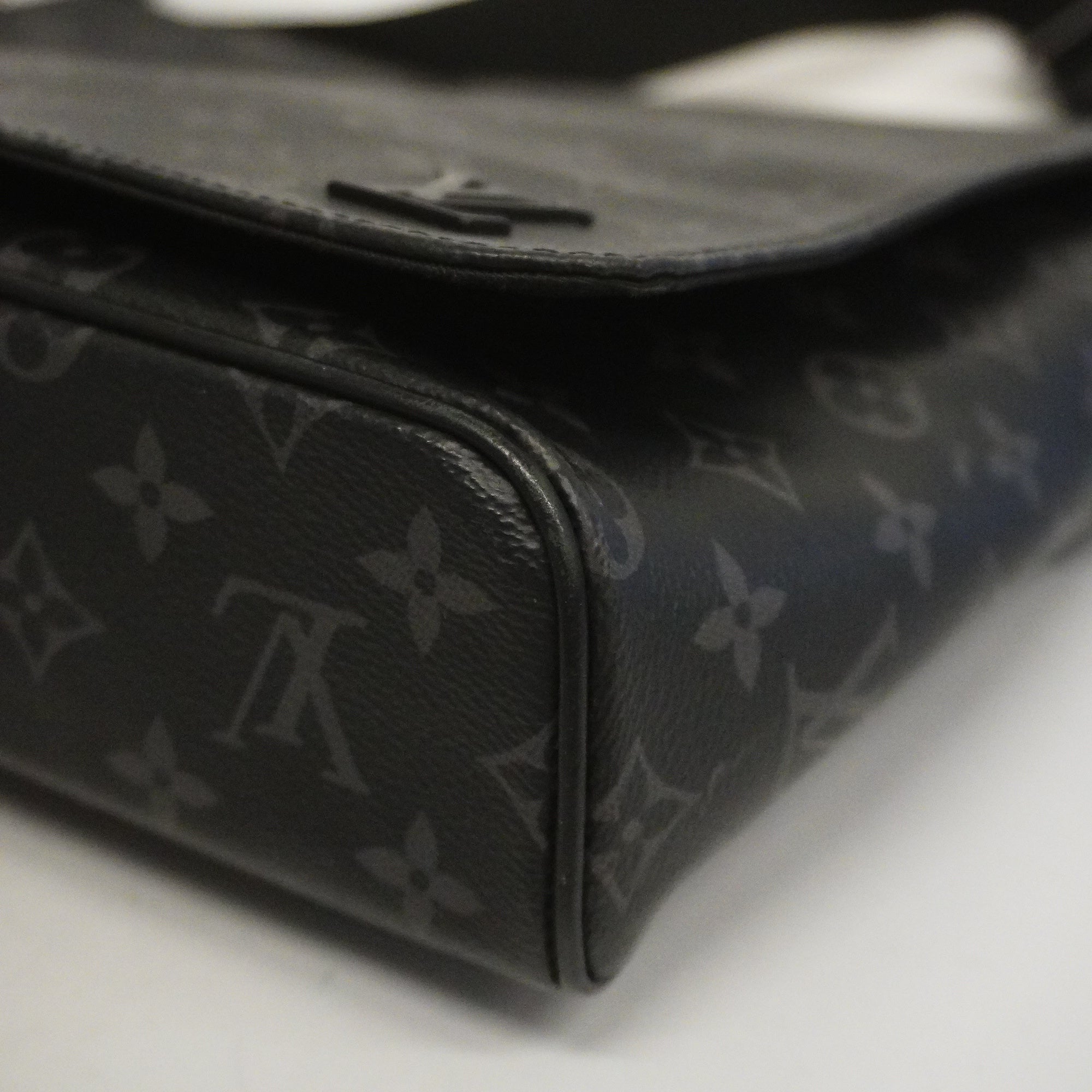 LO-LV bags 3224
