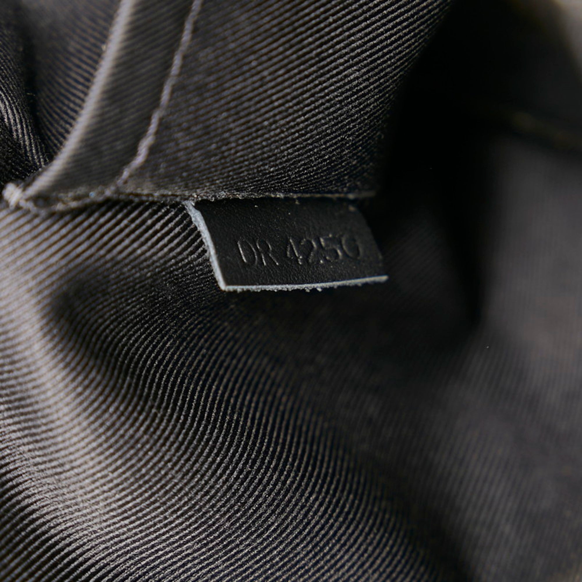 LO-LV bags 7100