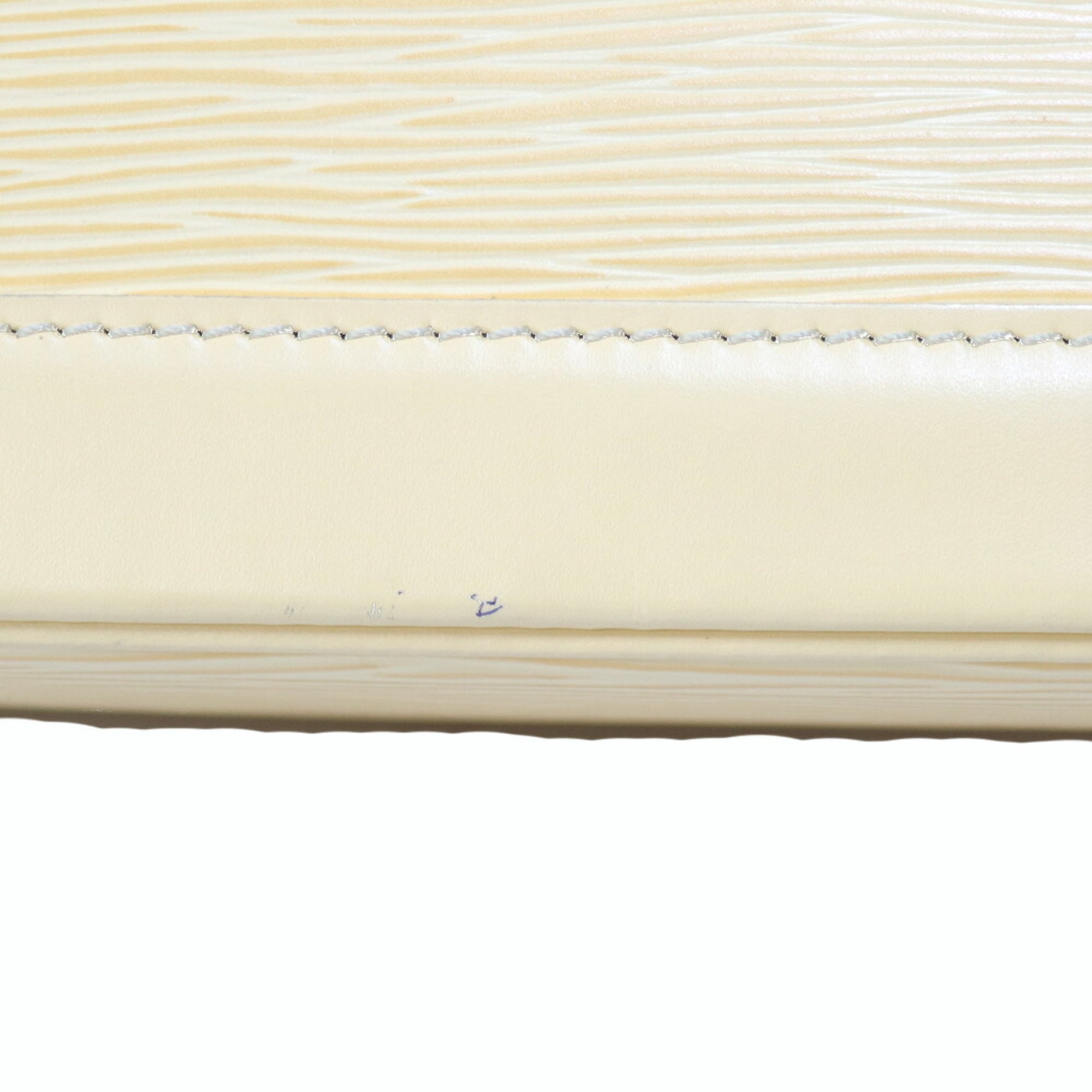 LO-LV bags 6877