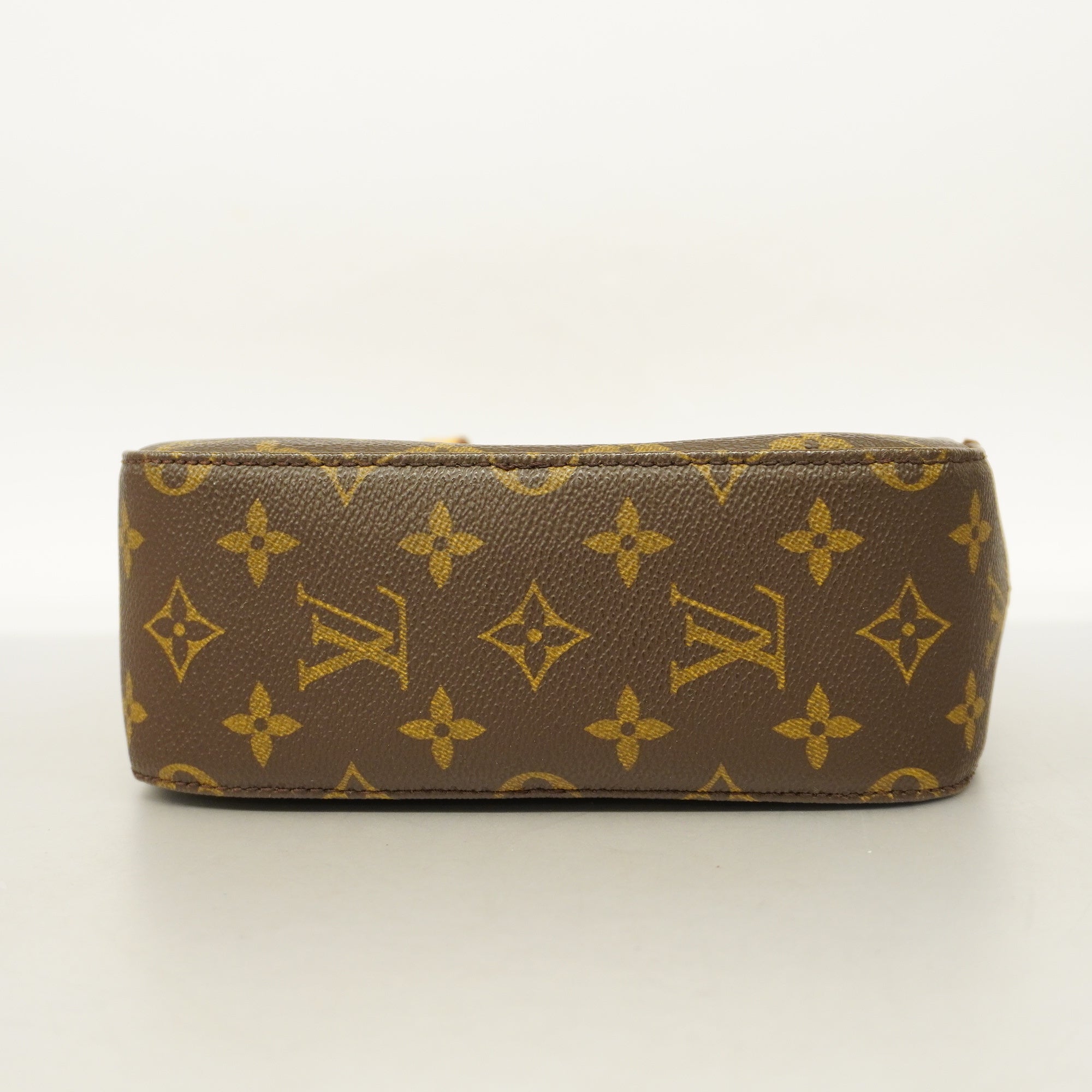 LO-LV bags 3197