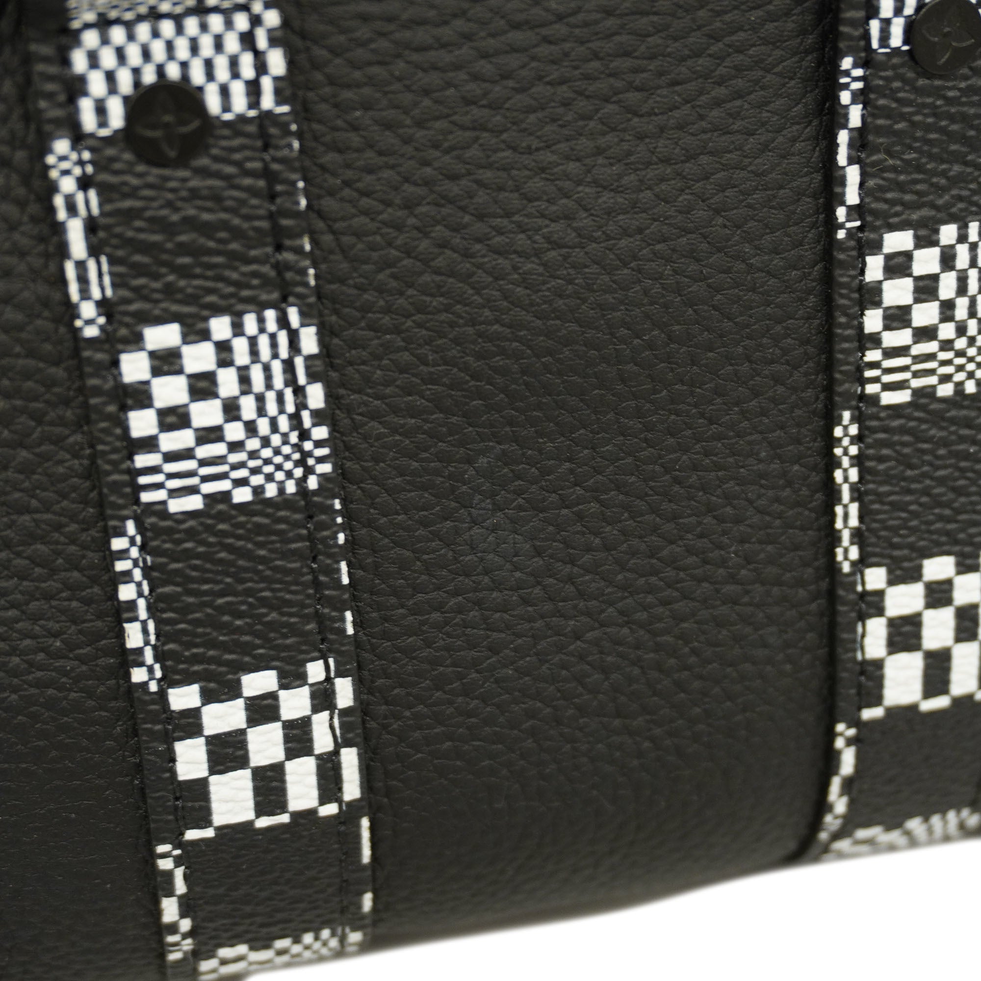 LO-LV bags 3138