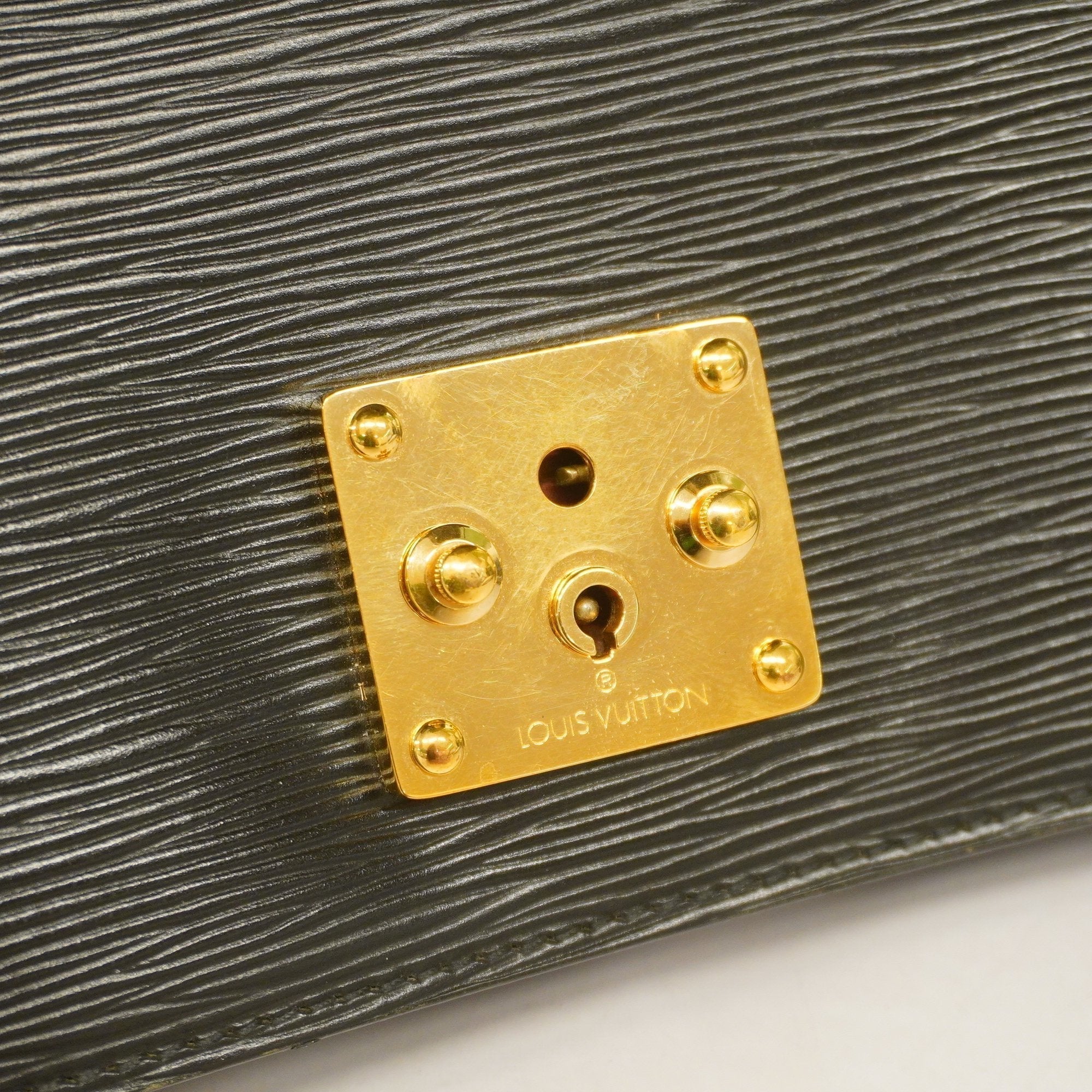 LO-LV bags 3189
