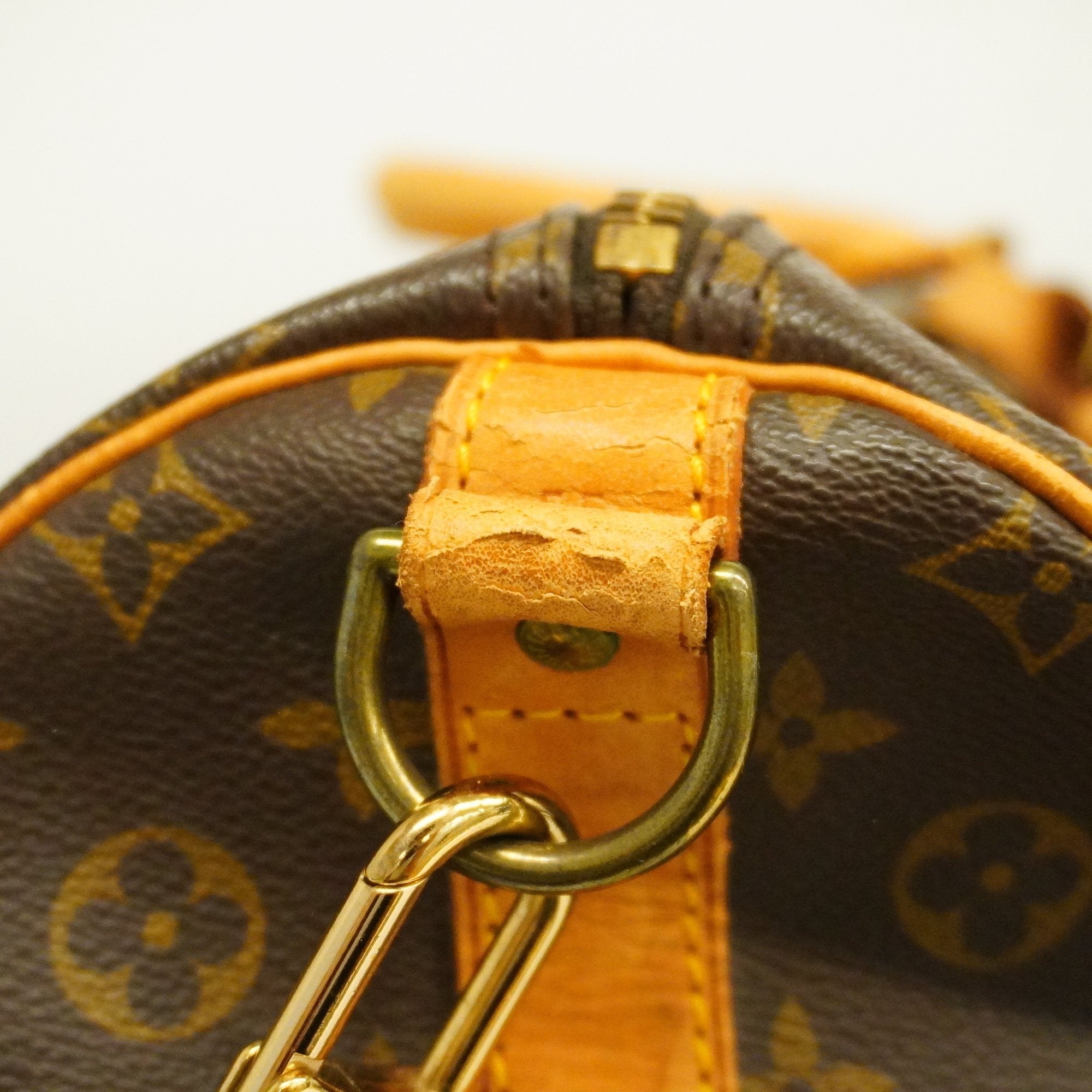 LO-LV bags 3241