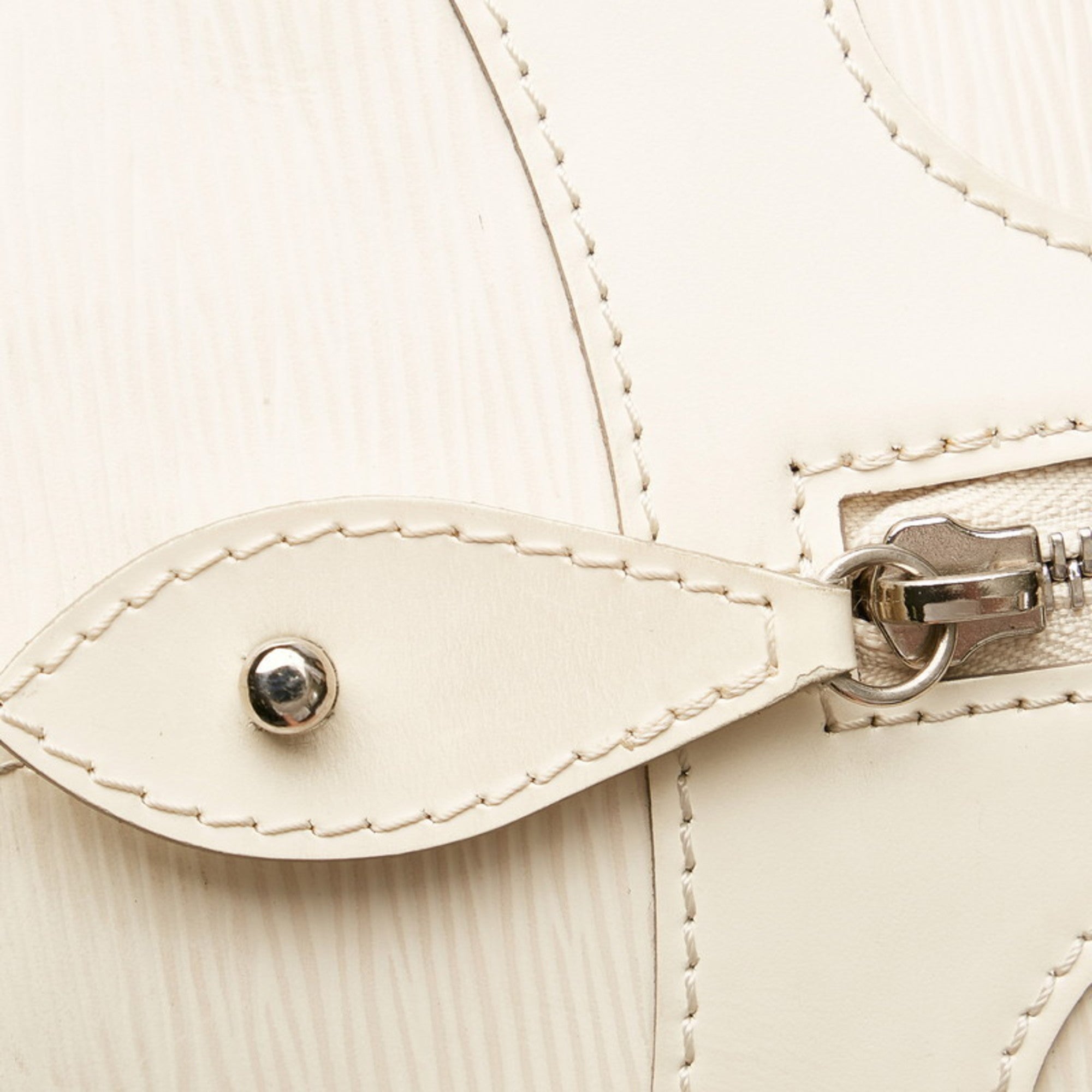 LO-LV bags 7019