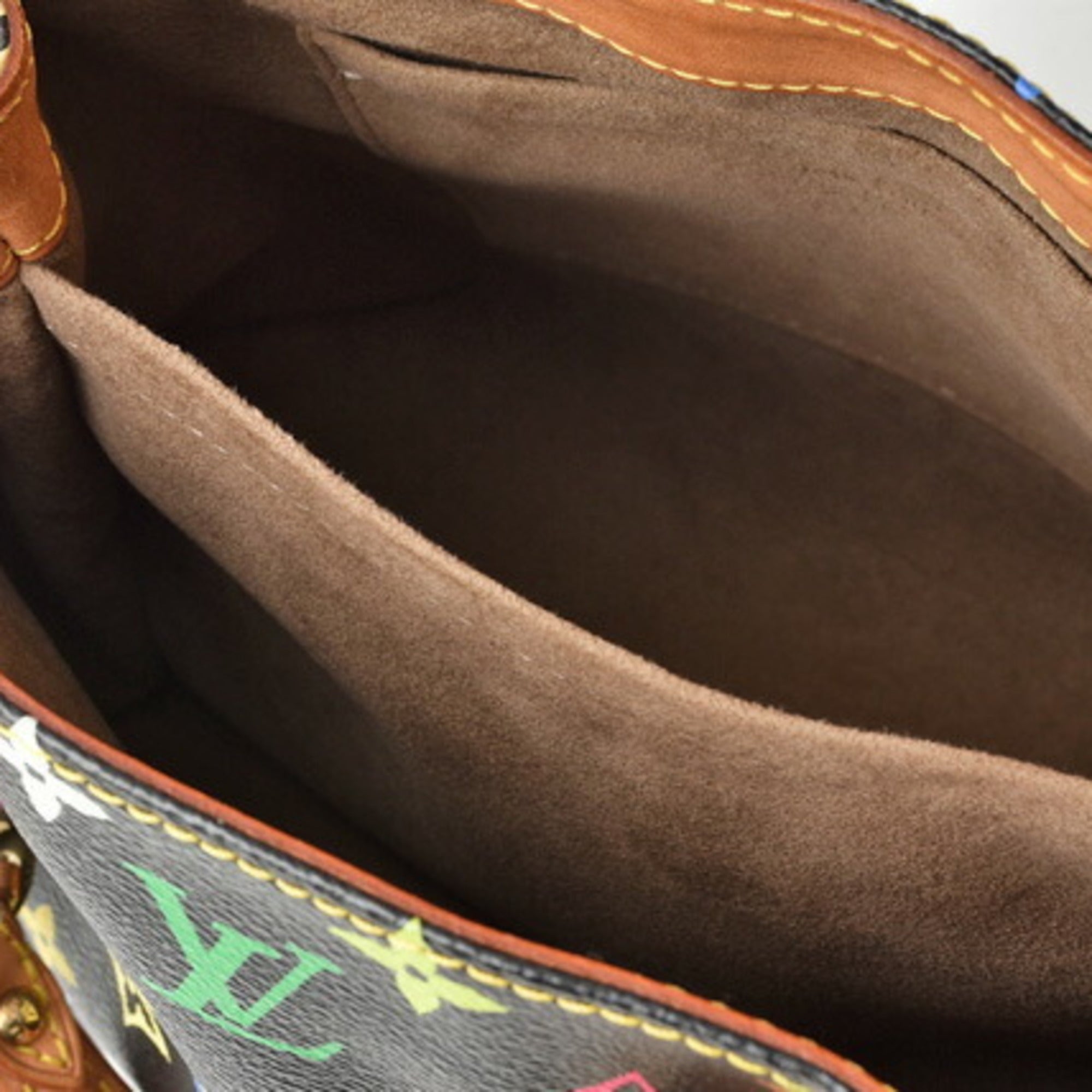 LO-LV bags 6880