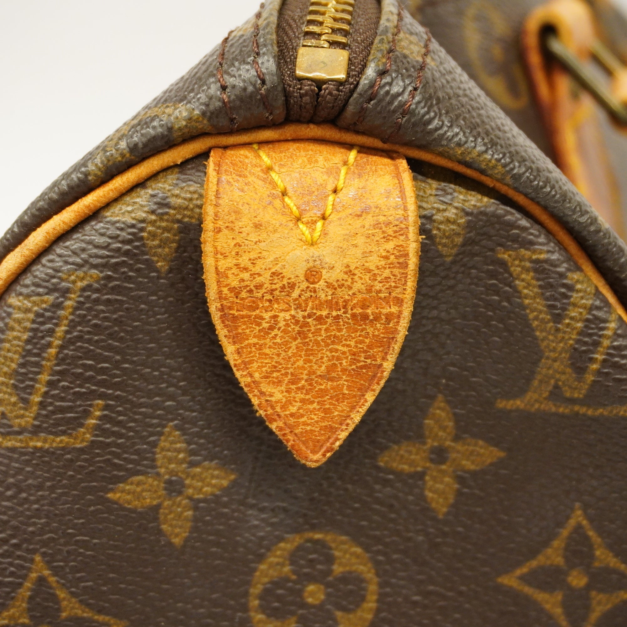 LO-LV bags 3323