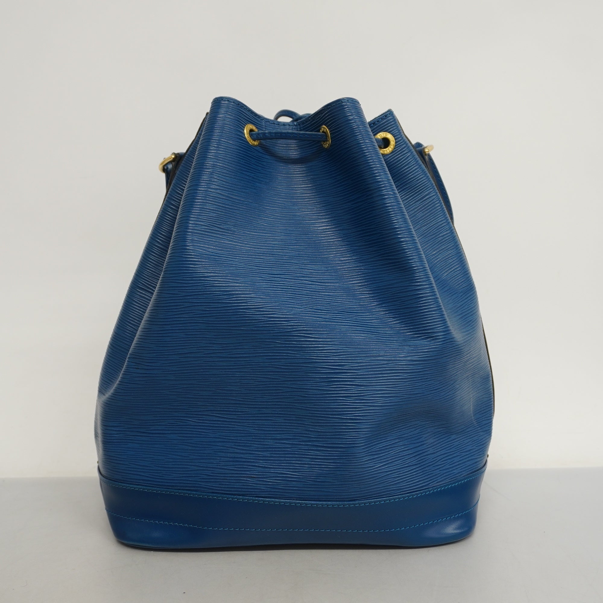 LO-LV bags 13639