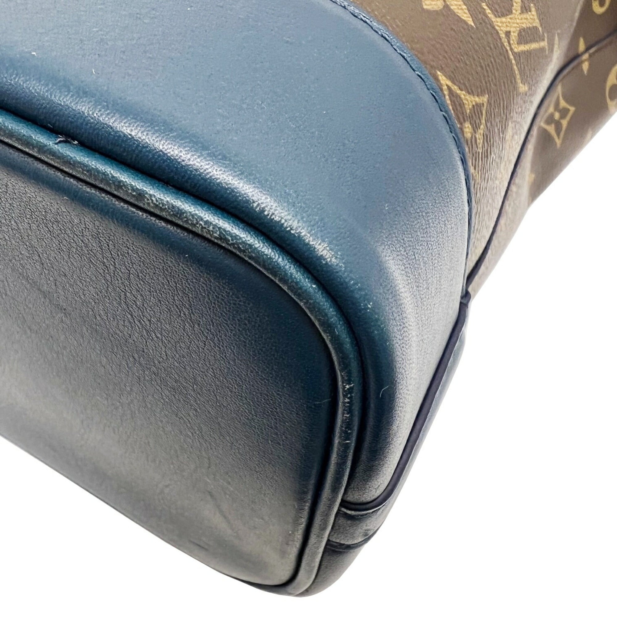 LO-LV bags 6888
