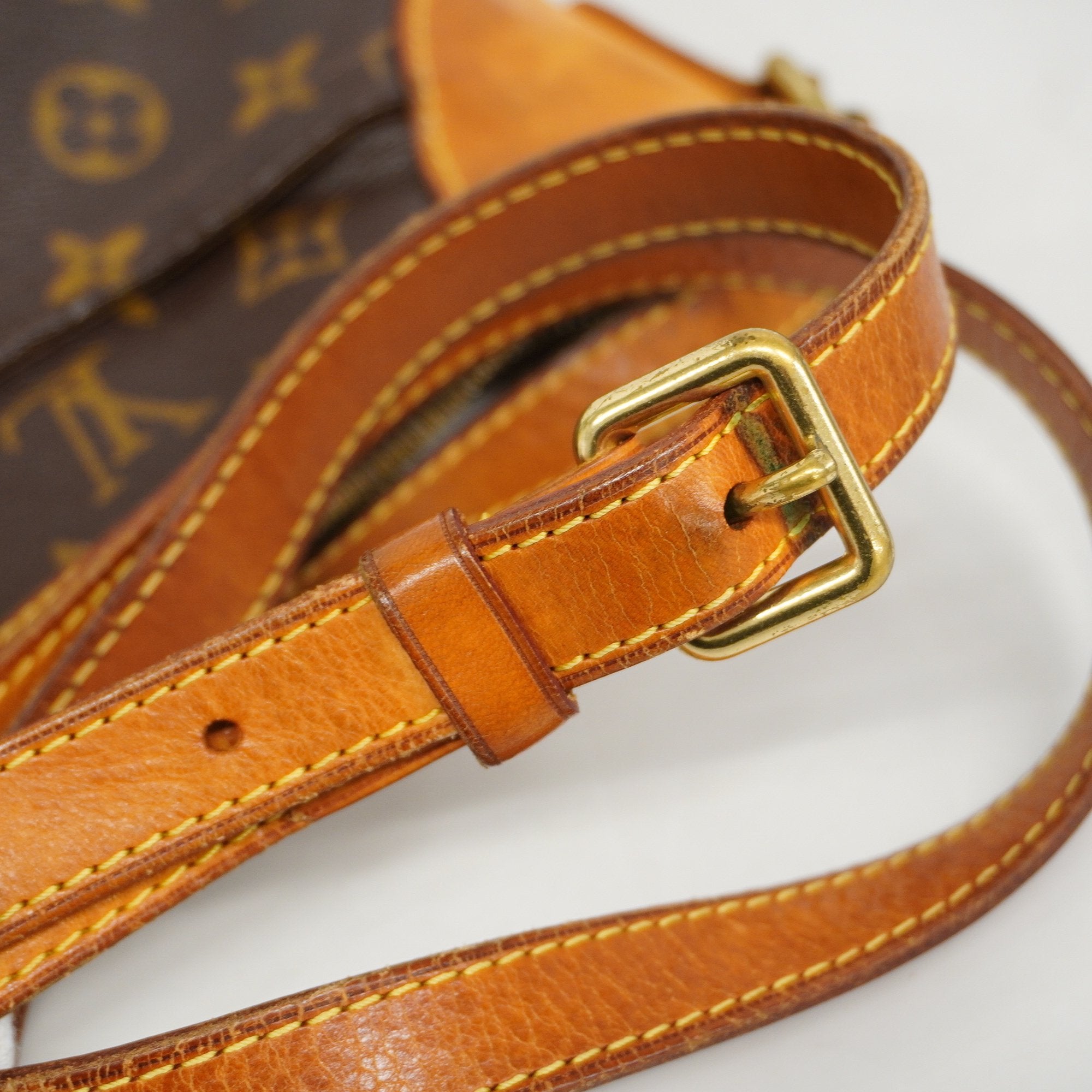 LO-LV bags 3295