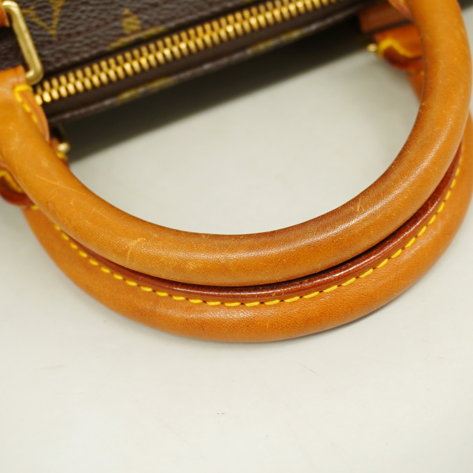 LO-LV bags 3327