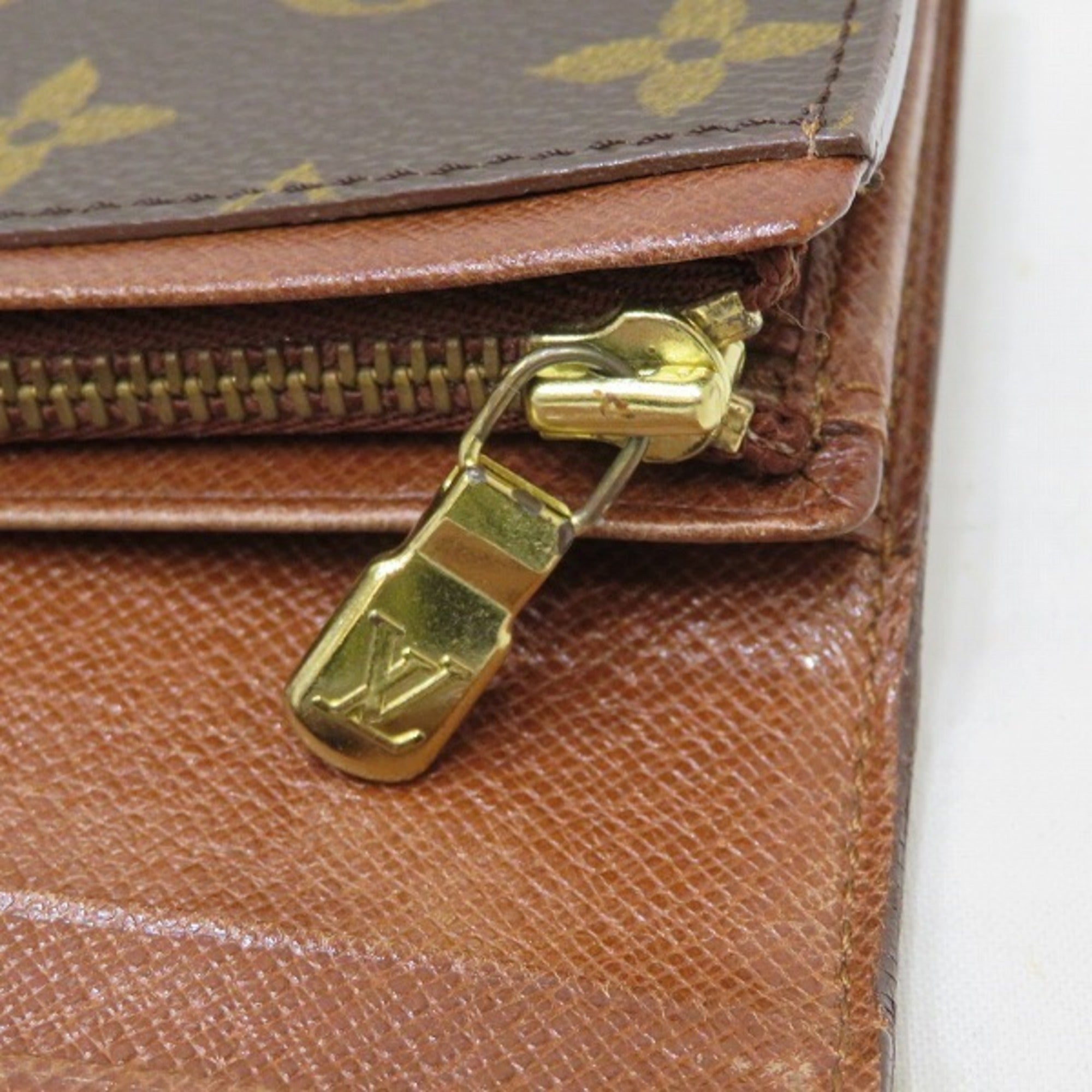 LO-LV bags 5147
