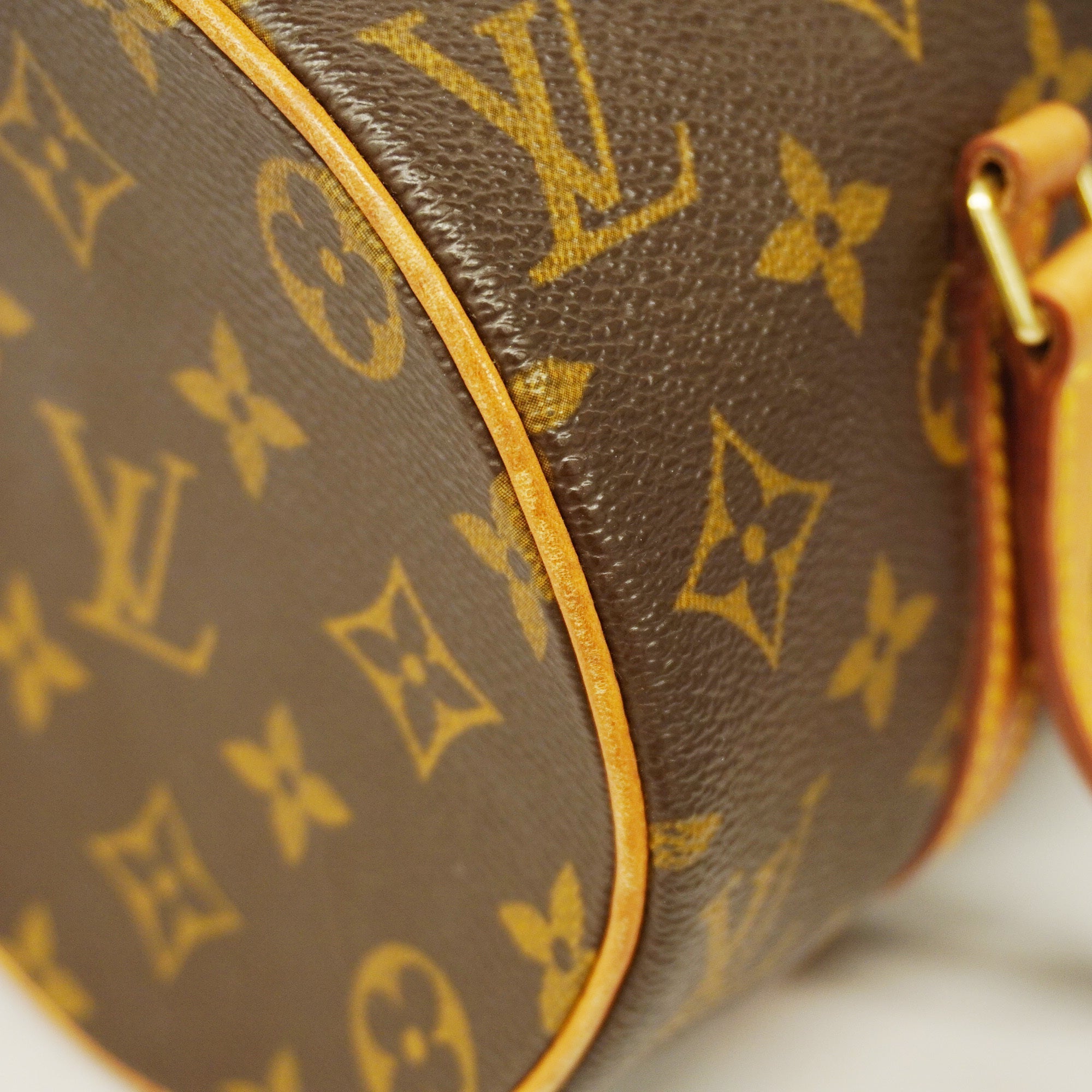 LO-LV bags 3300