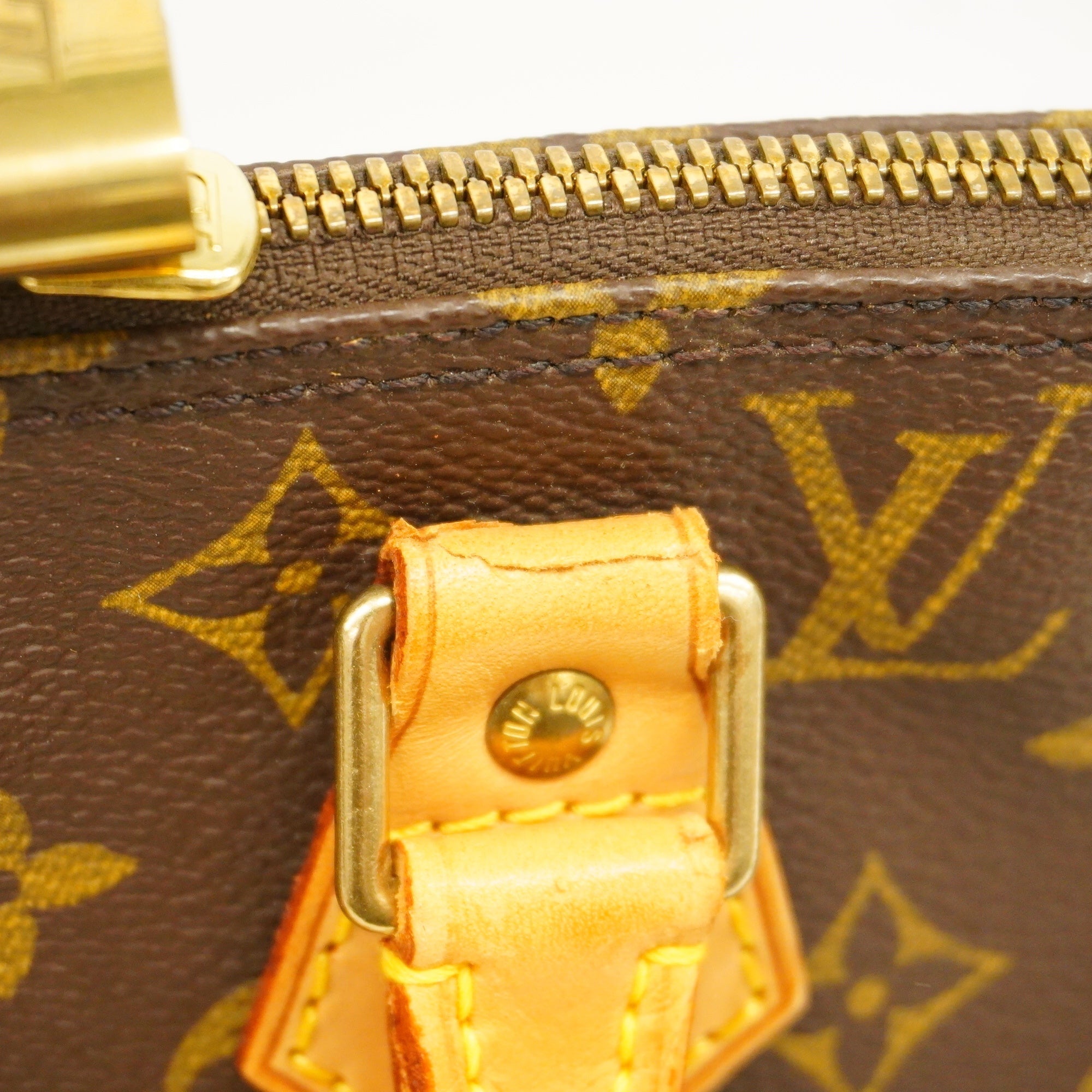LO-LV bags 3200
