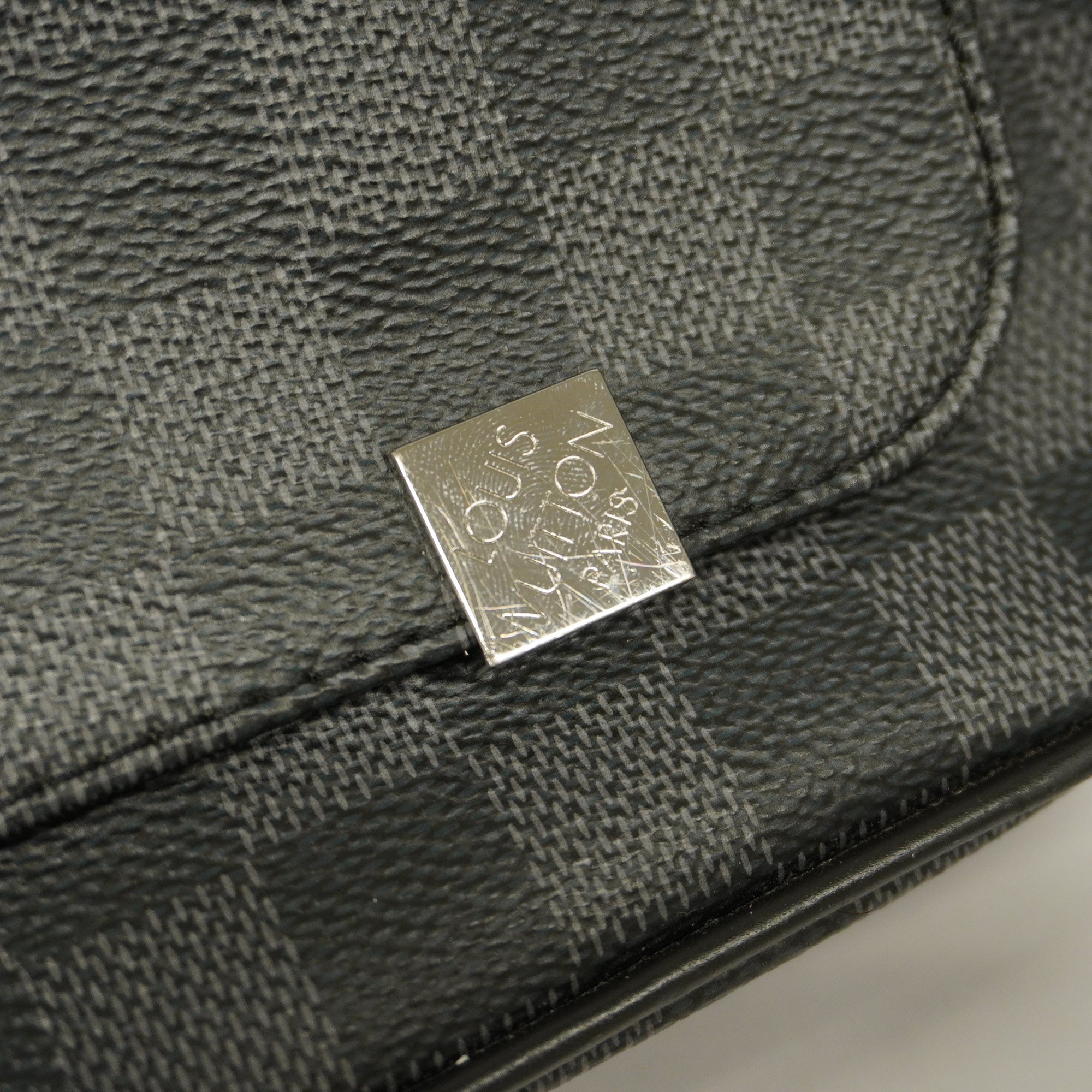LO-LV bags 3155