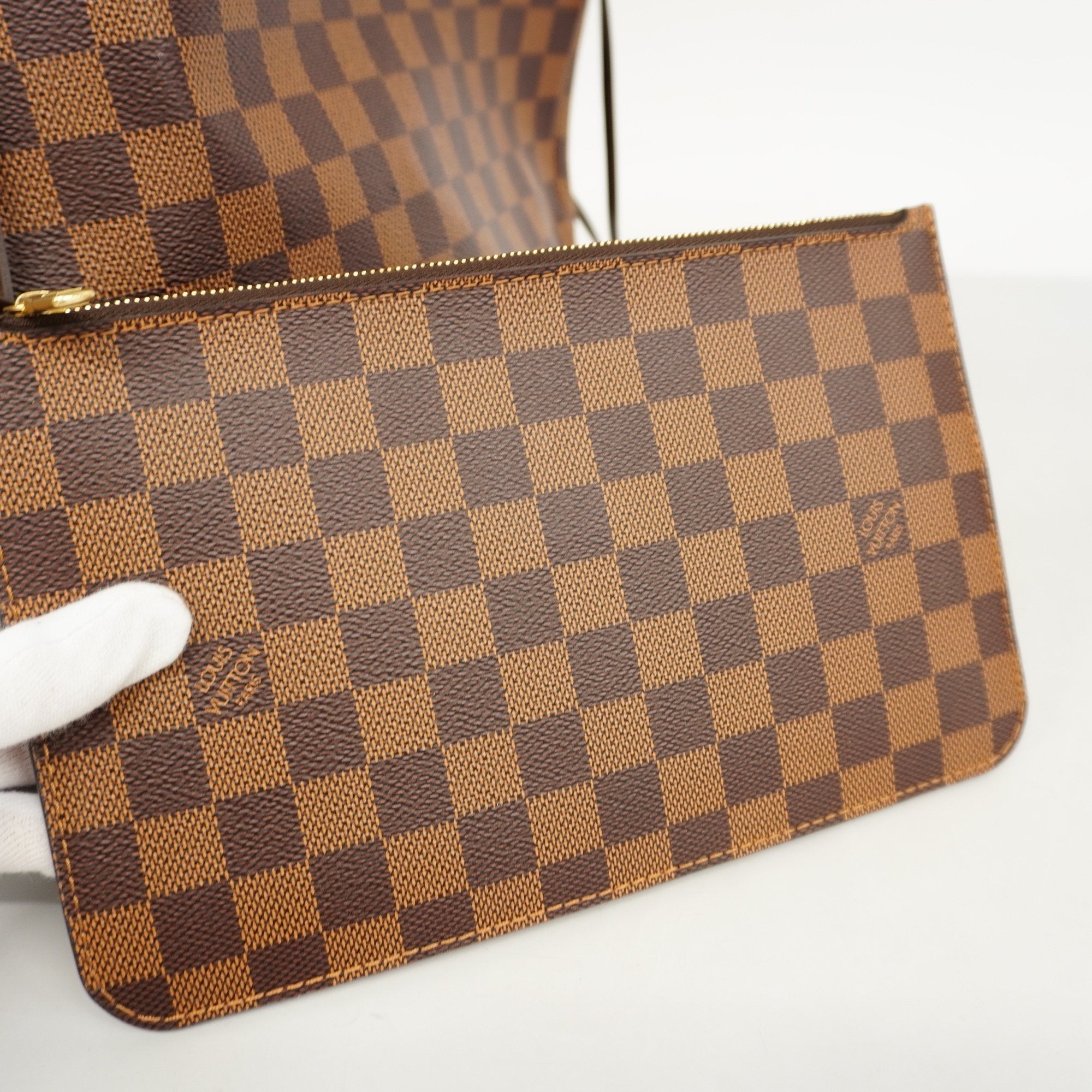 LO-LV bags 3160