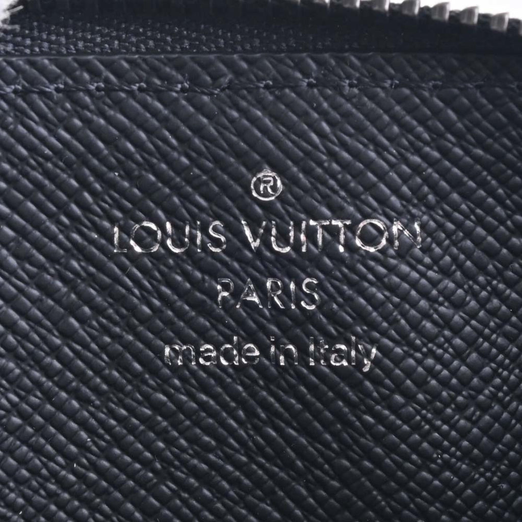 LO-LV bags 2238