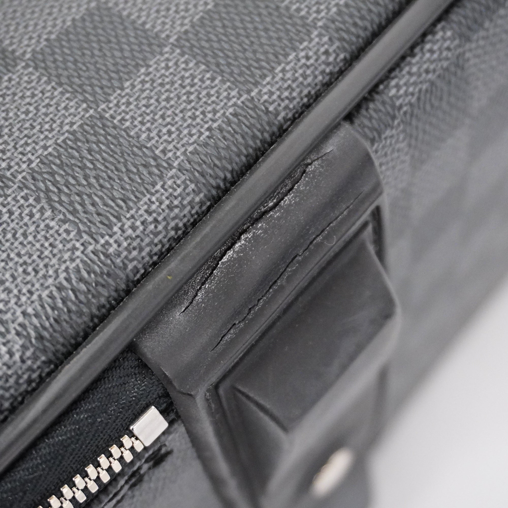 LO-LV bags 3156