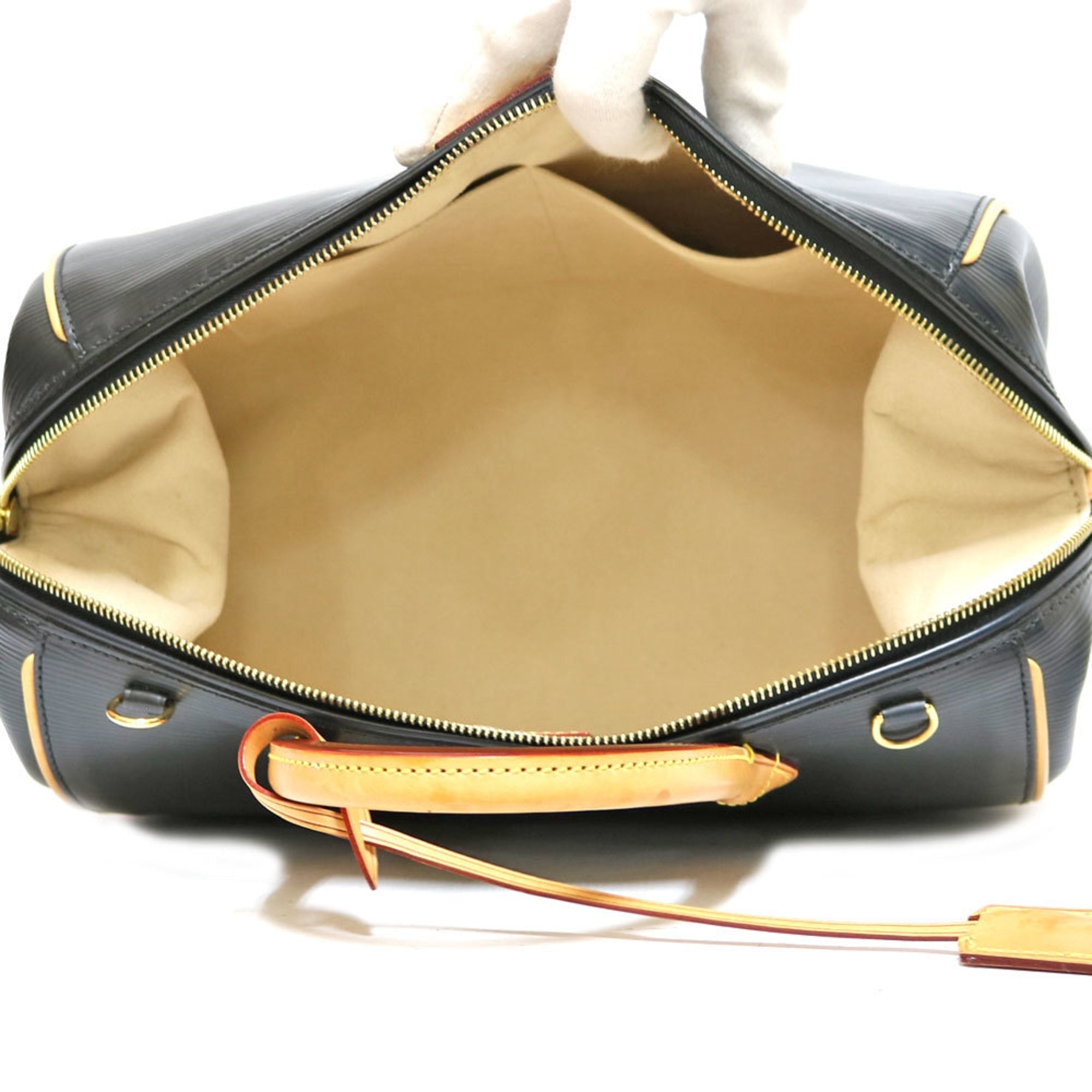 LO-LV bags 6882