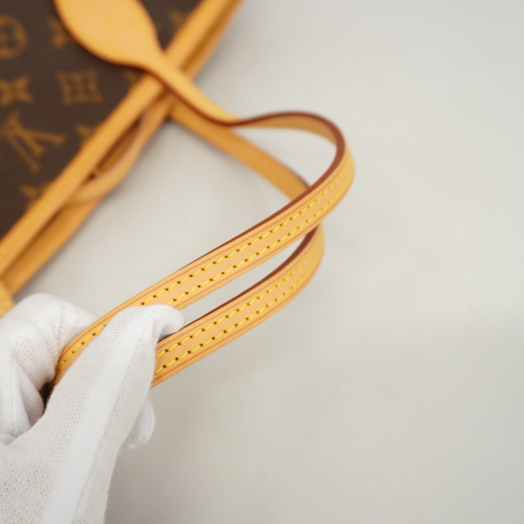 LO-LV bags 3291