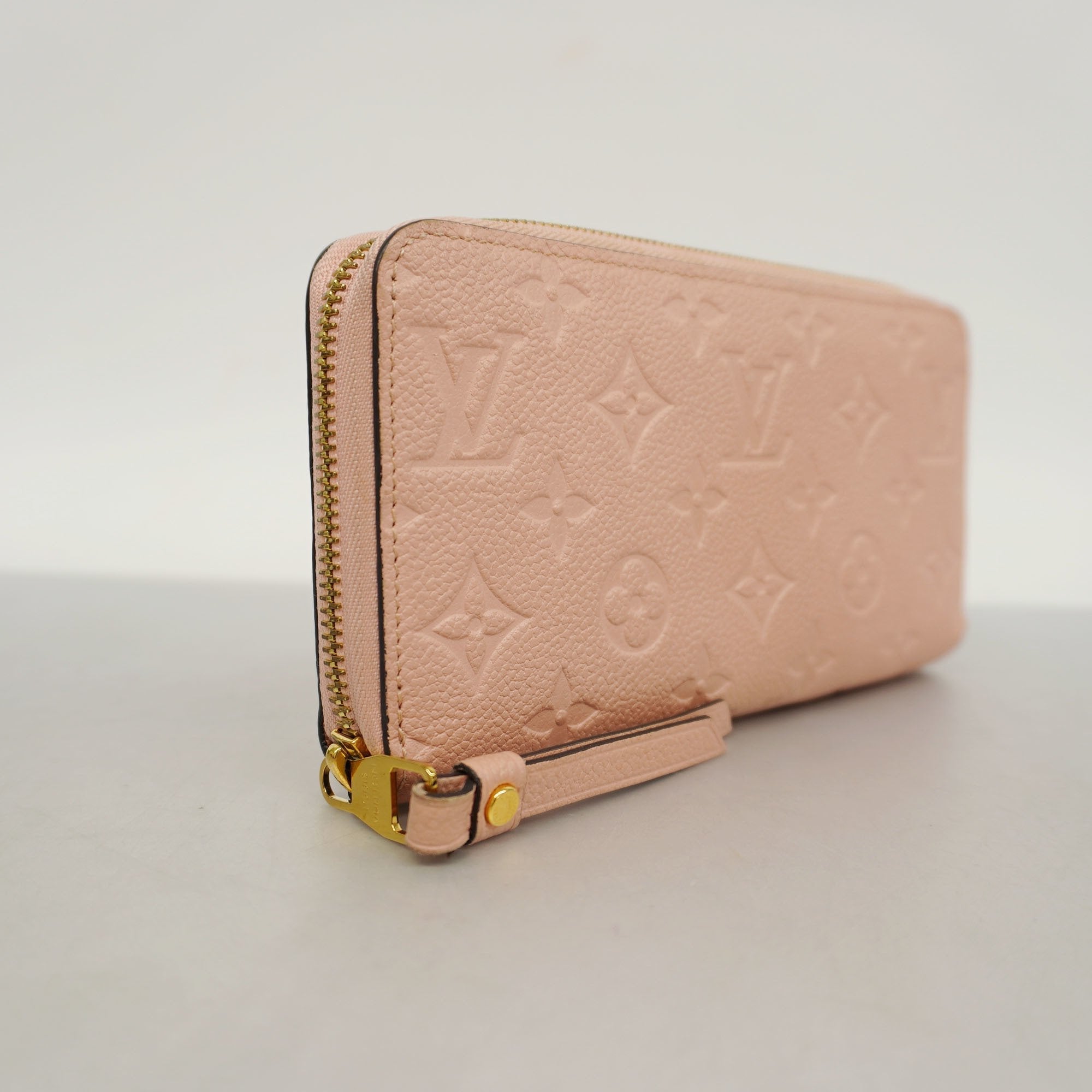 LO-LV bags 3228