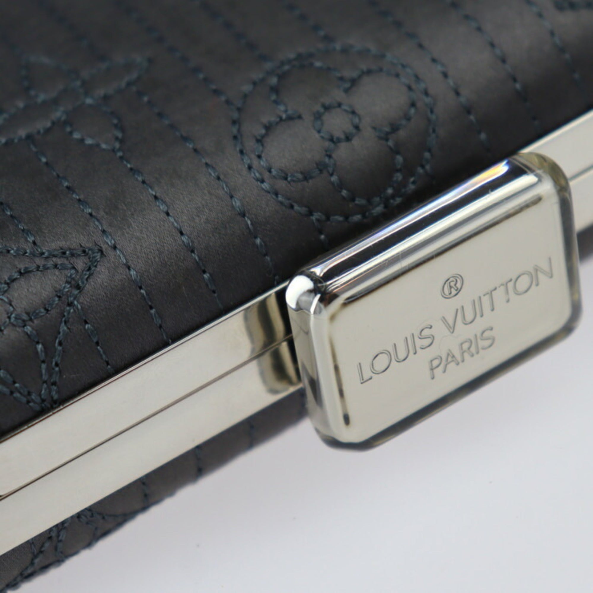 LO-LV bags 5136