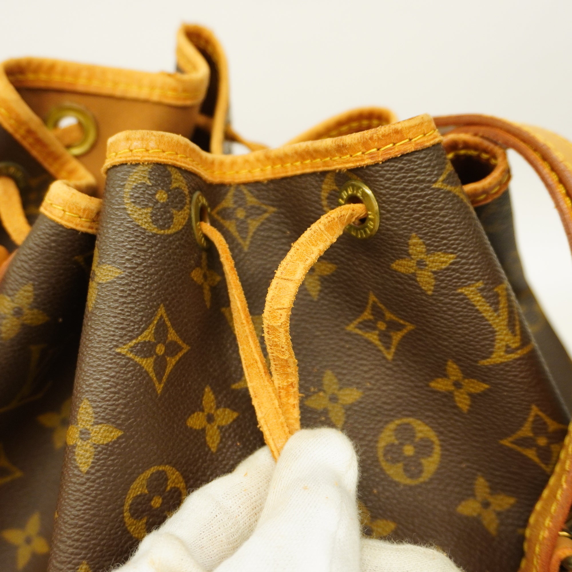 LO-LV bags 14897