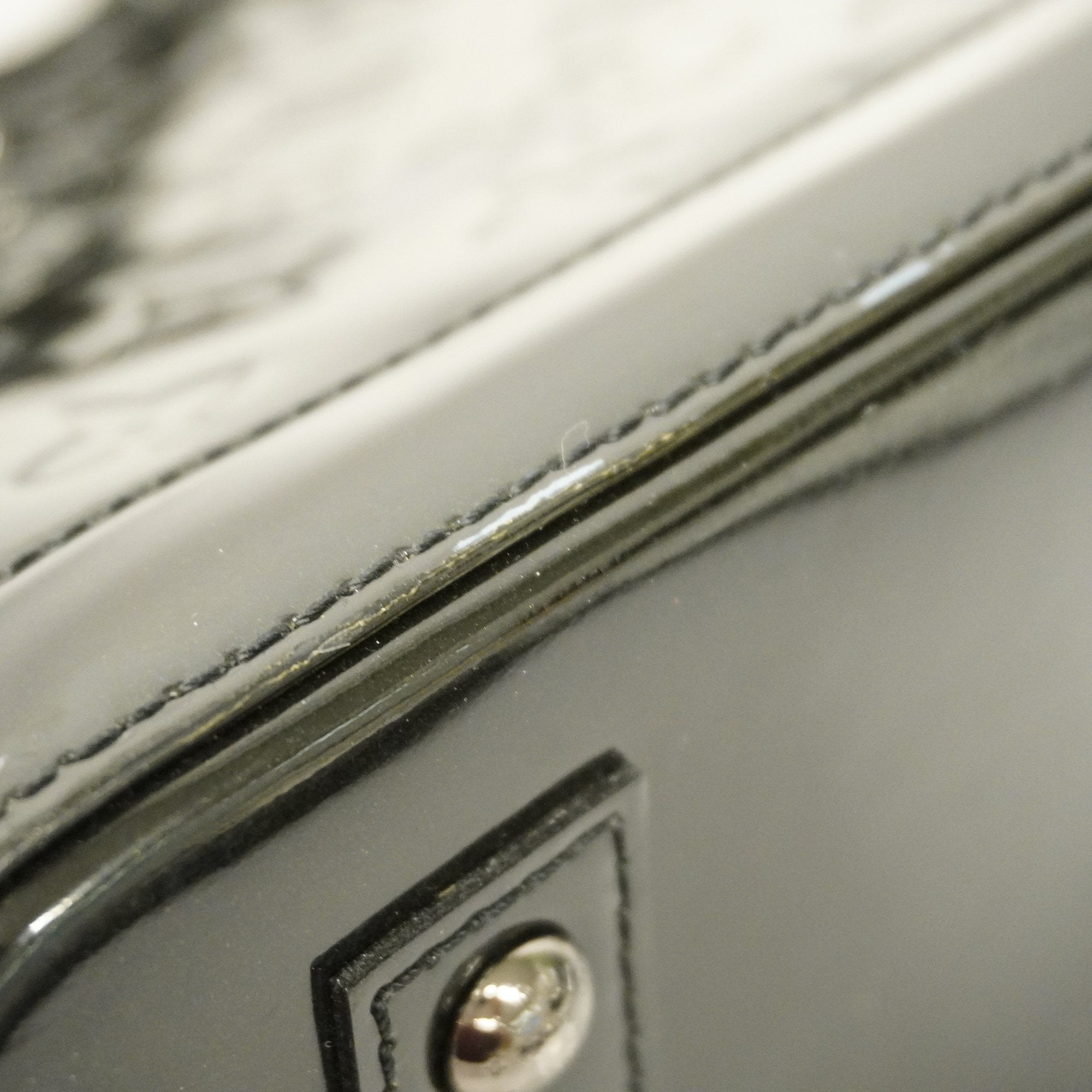 LO-LV bags 3344