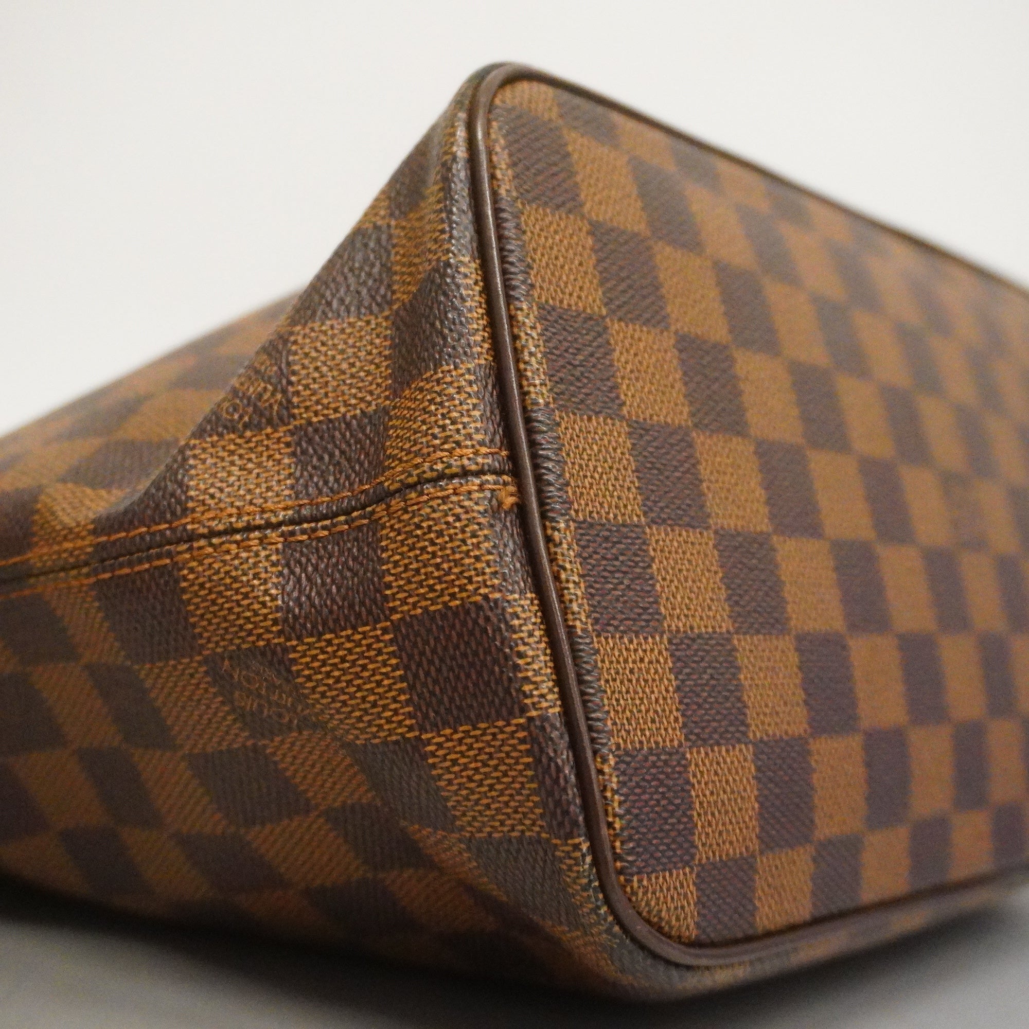 LO-LV bags 3167
