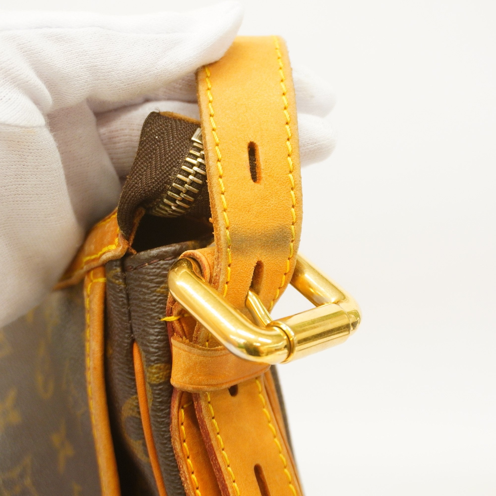 LO-LV bags 3341