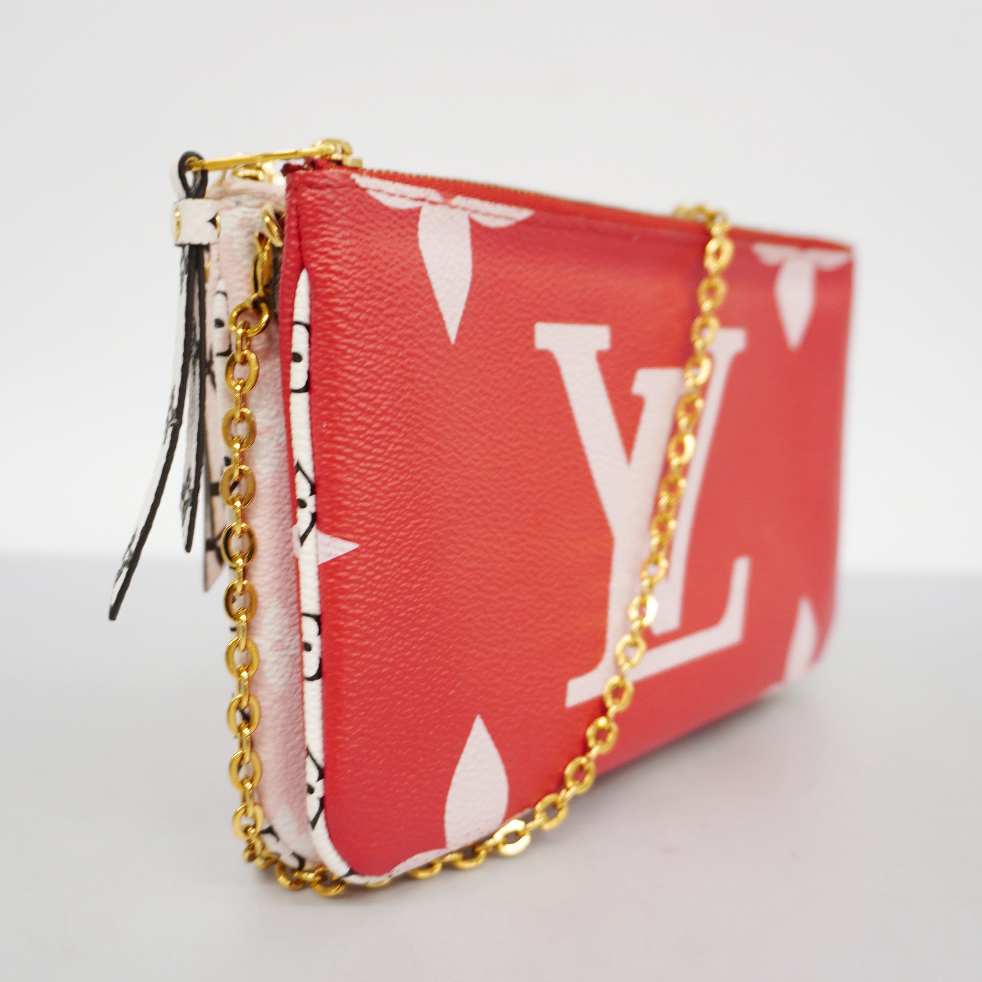 LO-LV bags 3233