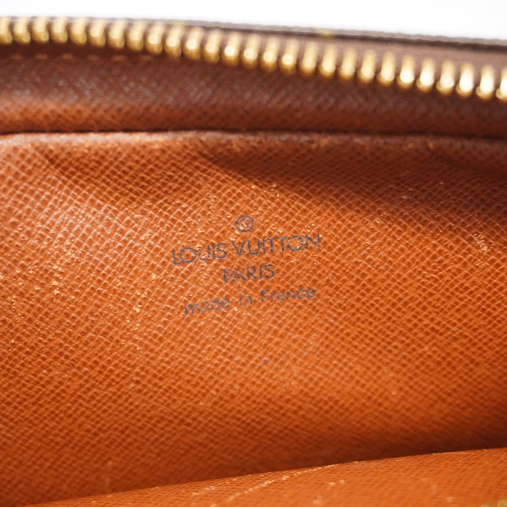 LO-LV bags 3304