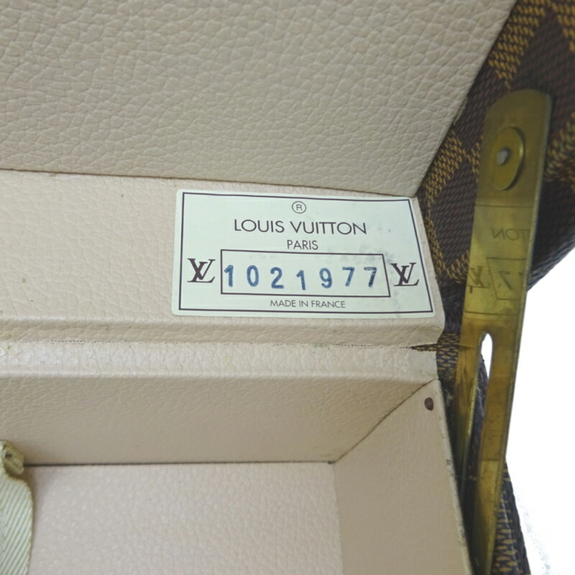 LO-LV bags 1742