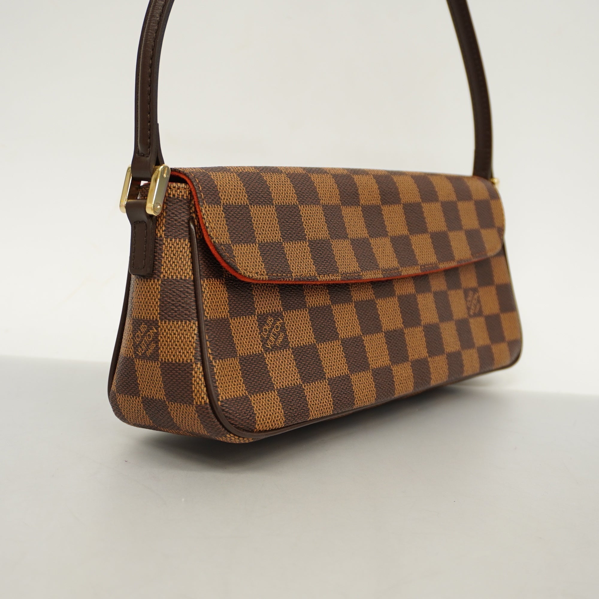 LO-LV bags 3166