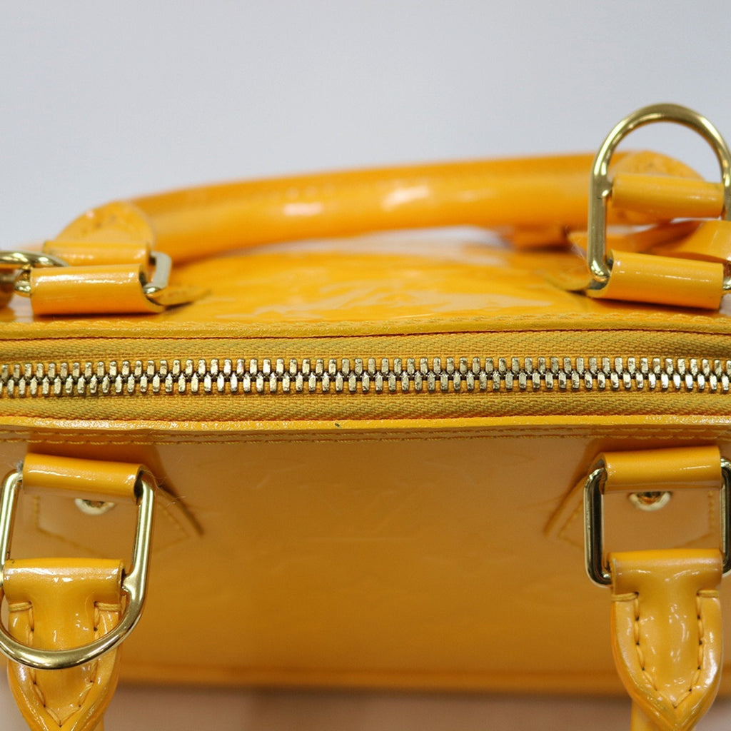 LO-LV bags 6858