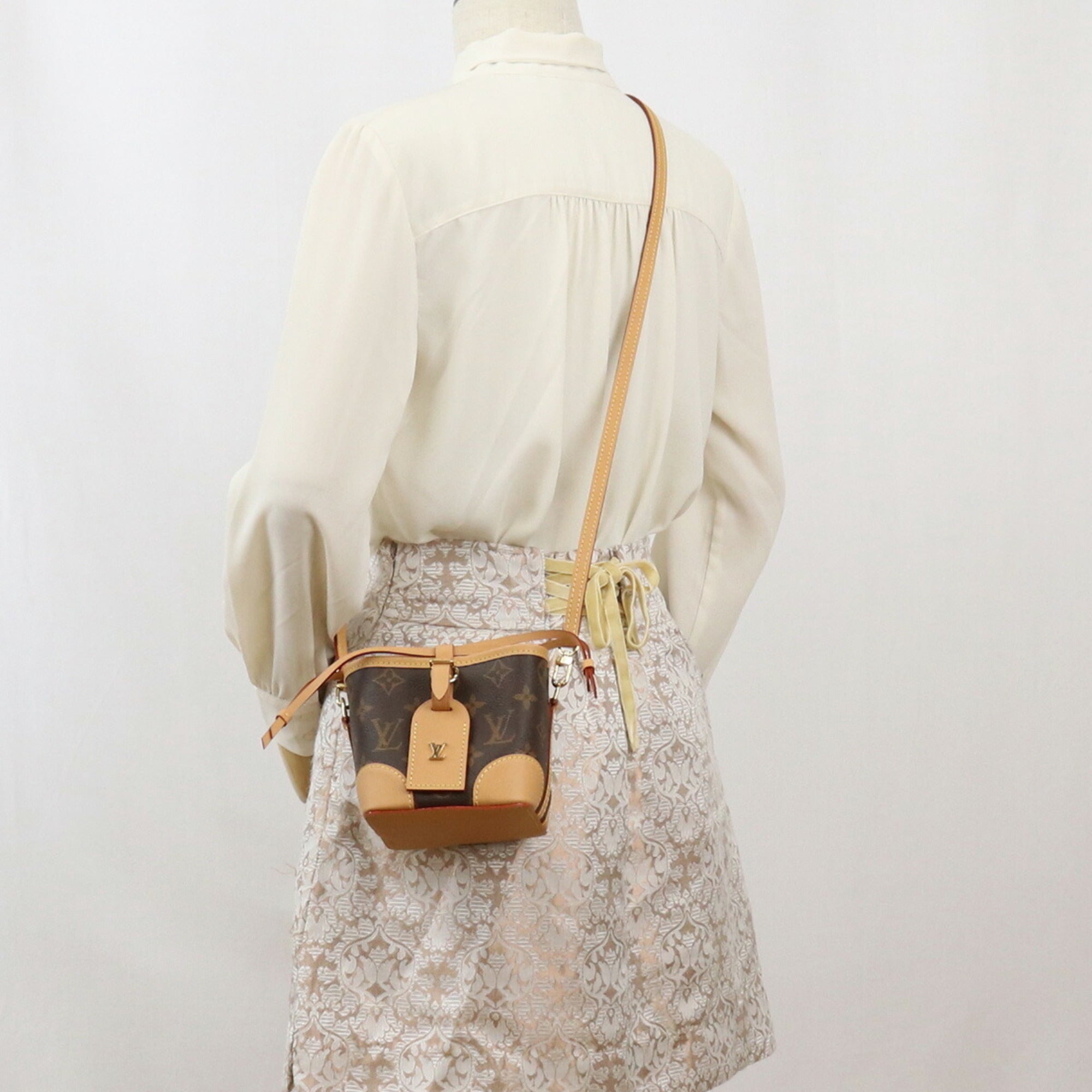 LO-LV bags 3678