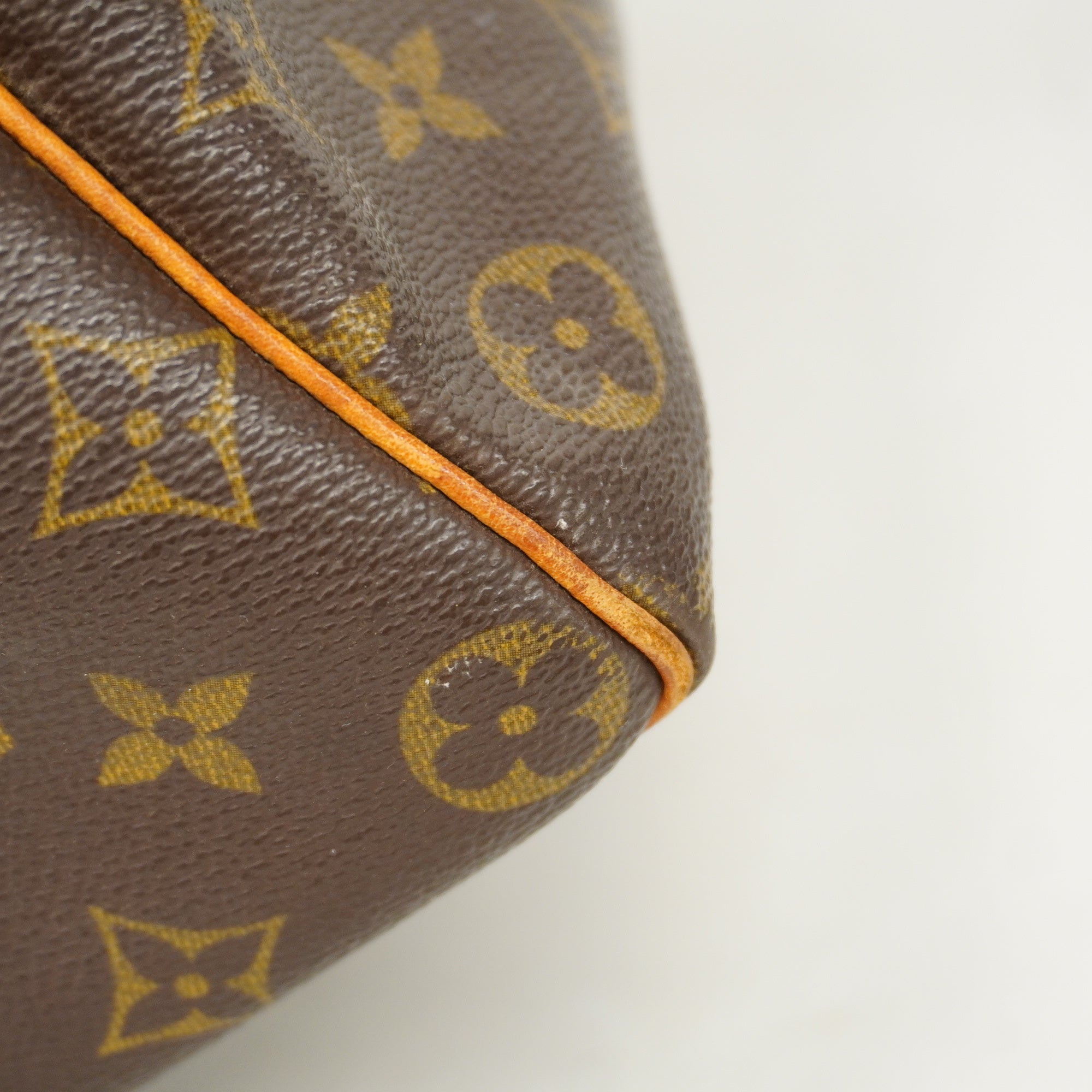 LO-LV bags 3331