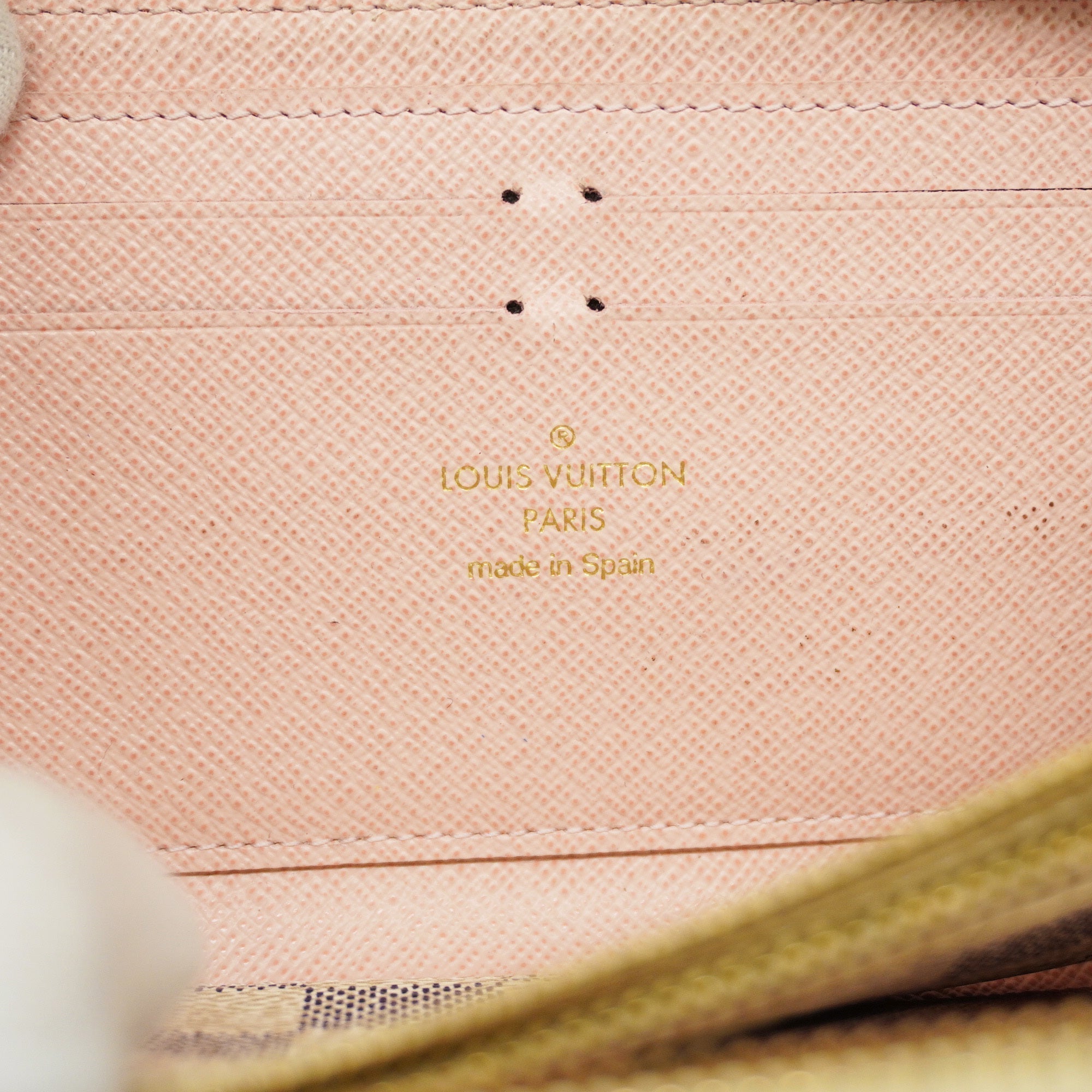 LO-LV bags 3143