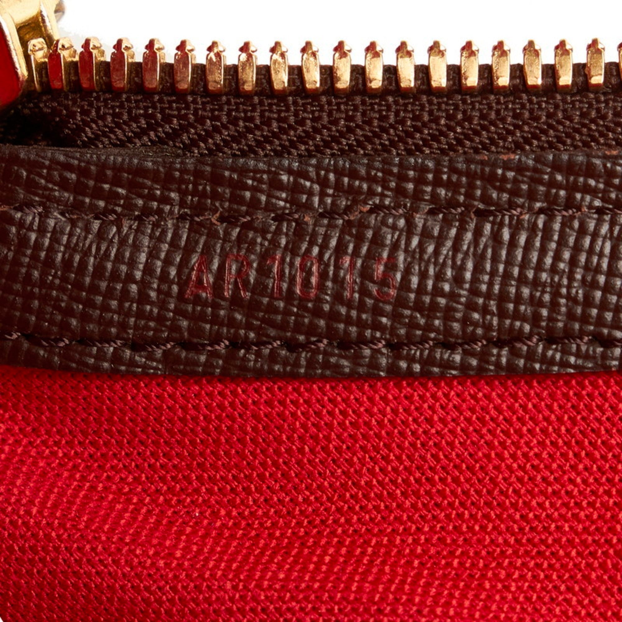 LO-LV bags 5015