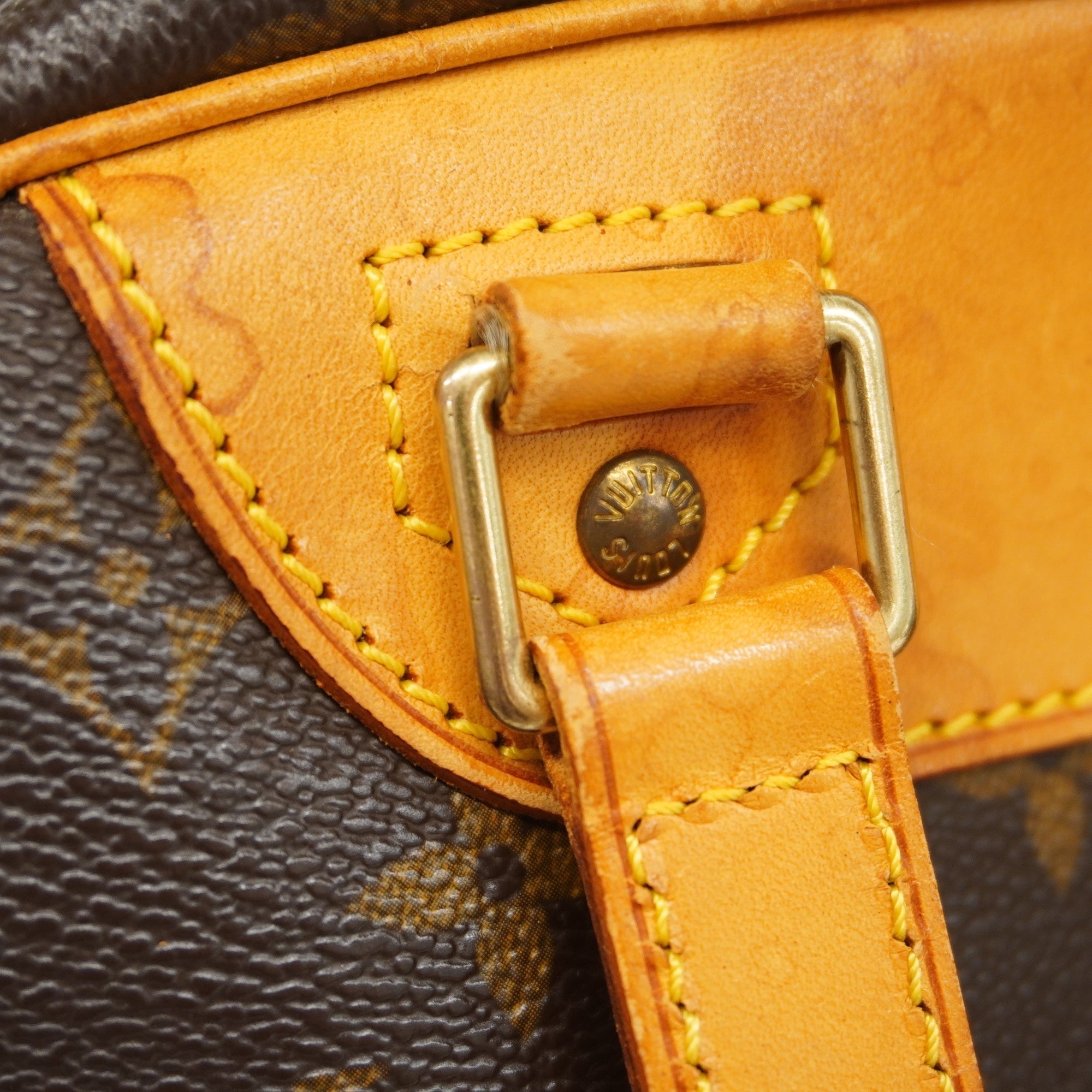 LO-LV bags 3230